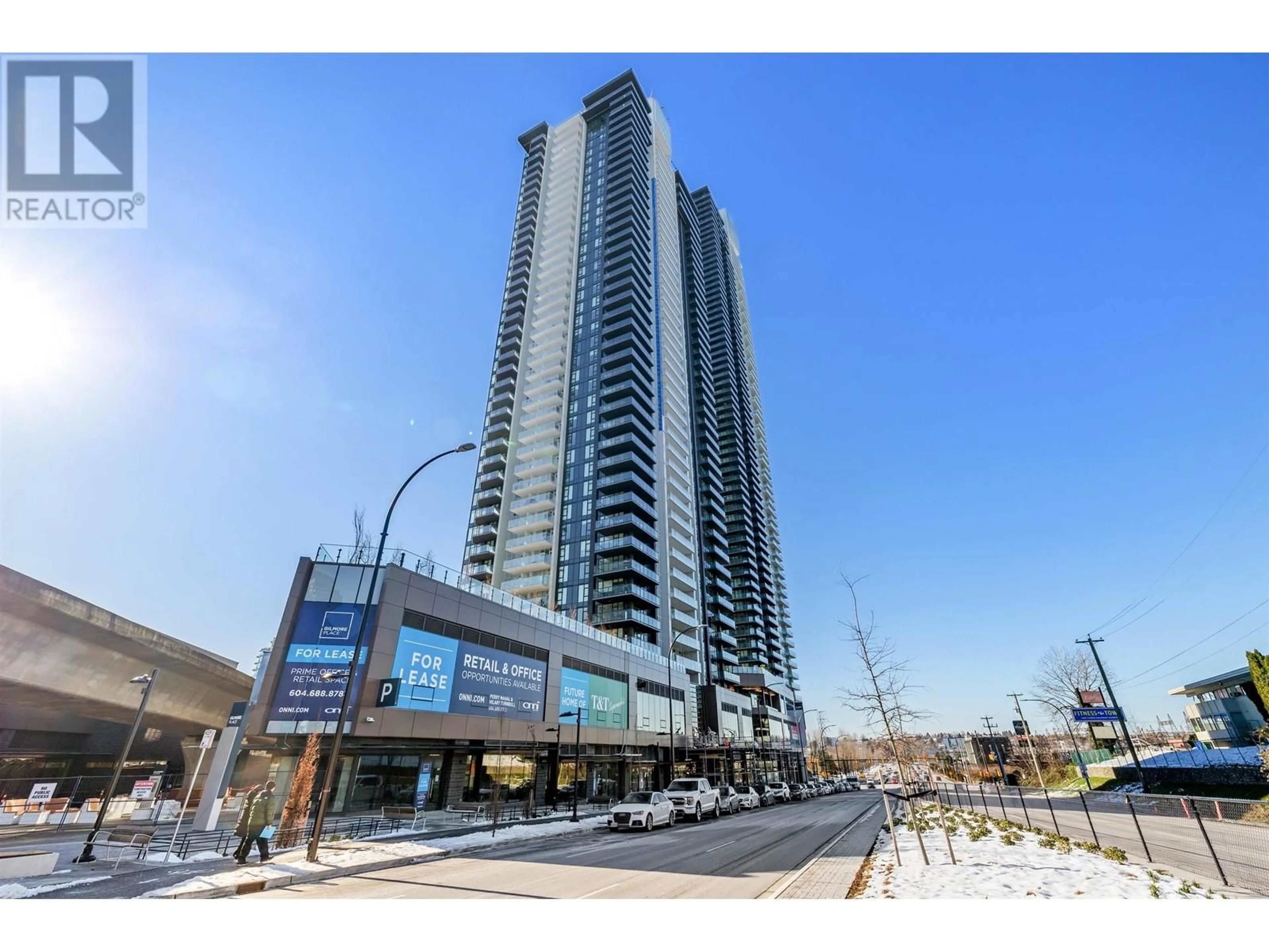 Indoor foyer for 1106 - 4168 LOUGHEED HIGHWAY, Burnaby British Columbia V5C0N9