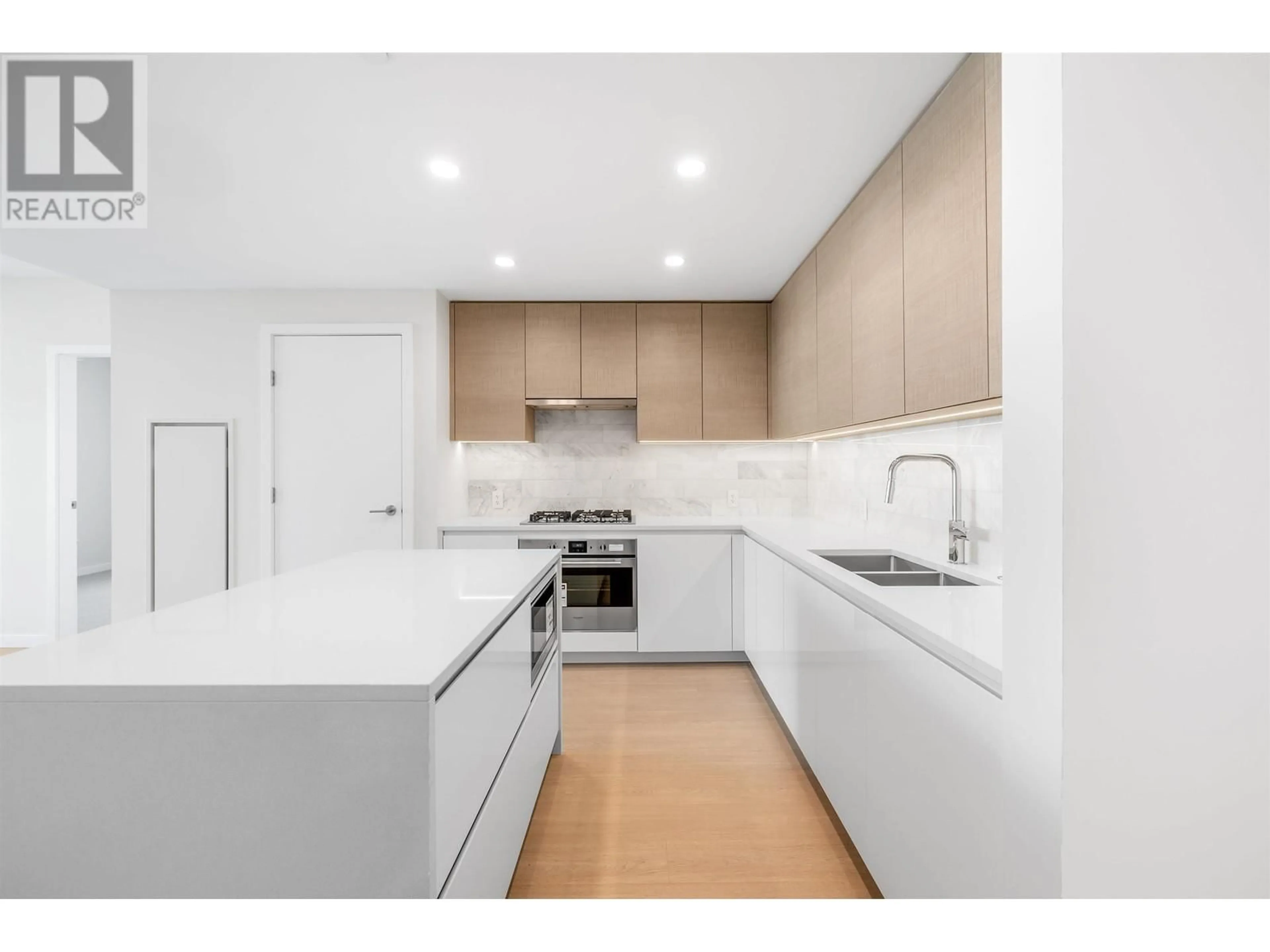 Standard kitchen, unknown for 1106 - 4168 LOUGHEED HIGHWAY, Burnaby British Columbia V5C0N9
