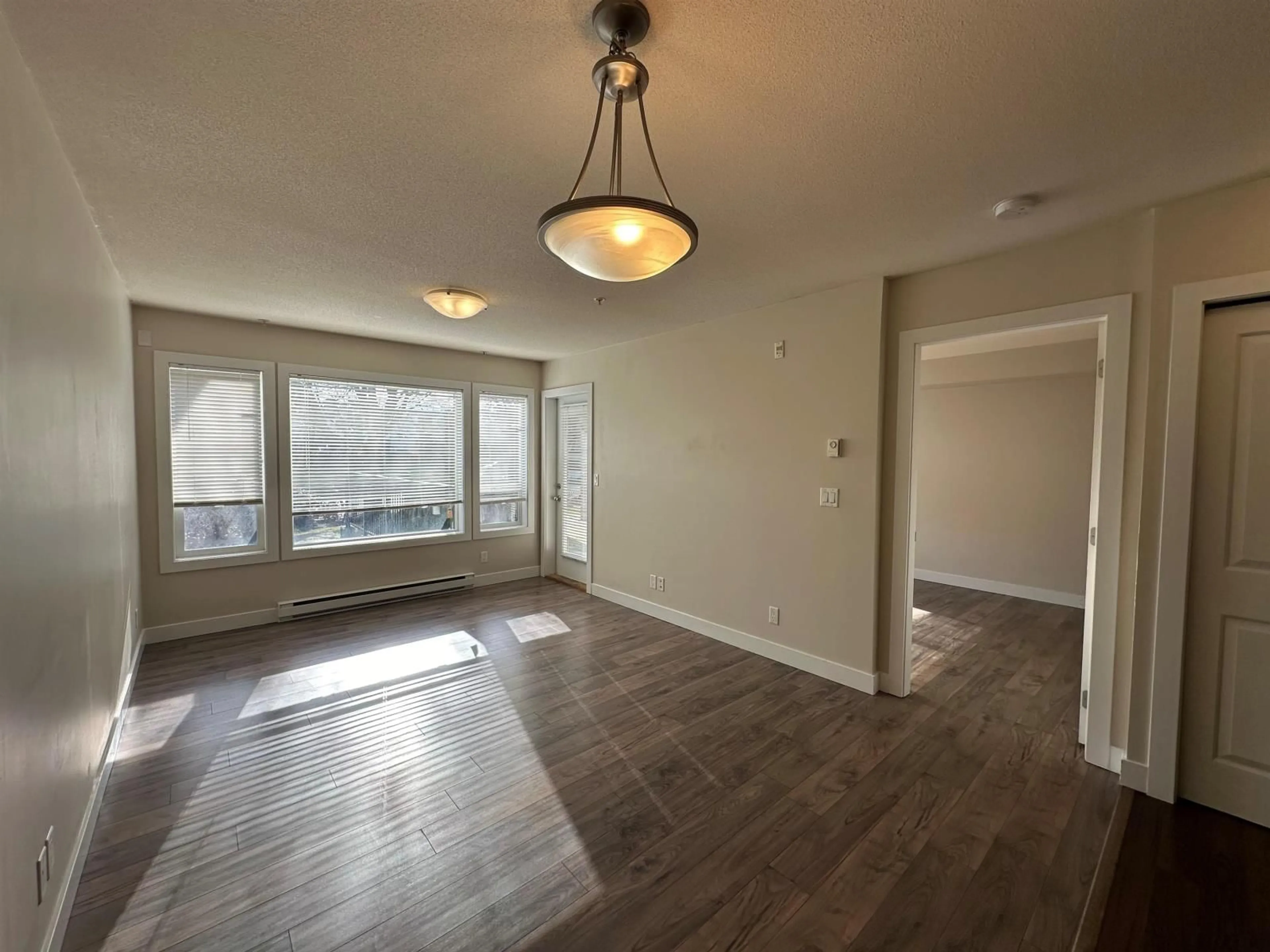 A pic of a room for 117 - 46289 YALE ROAD, Chilliwack British Columbia V2P0B9
