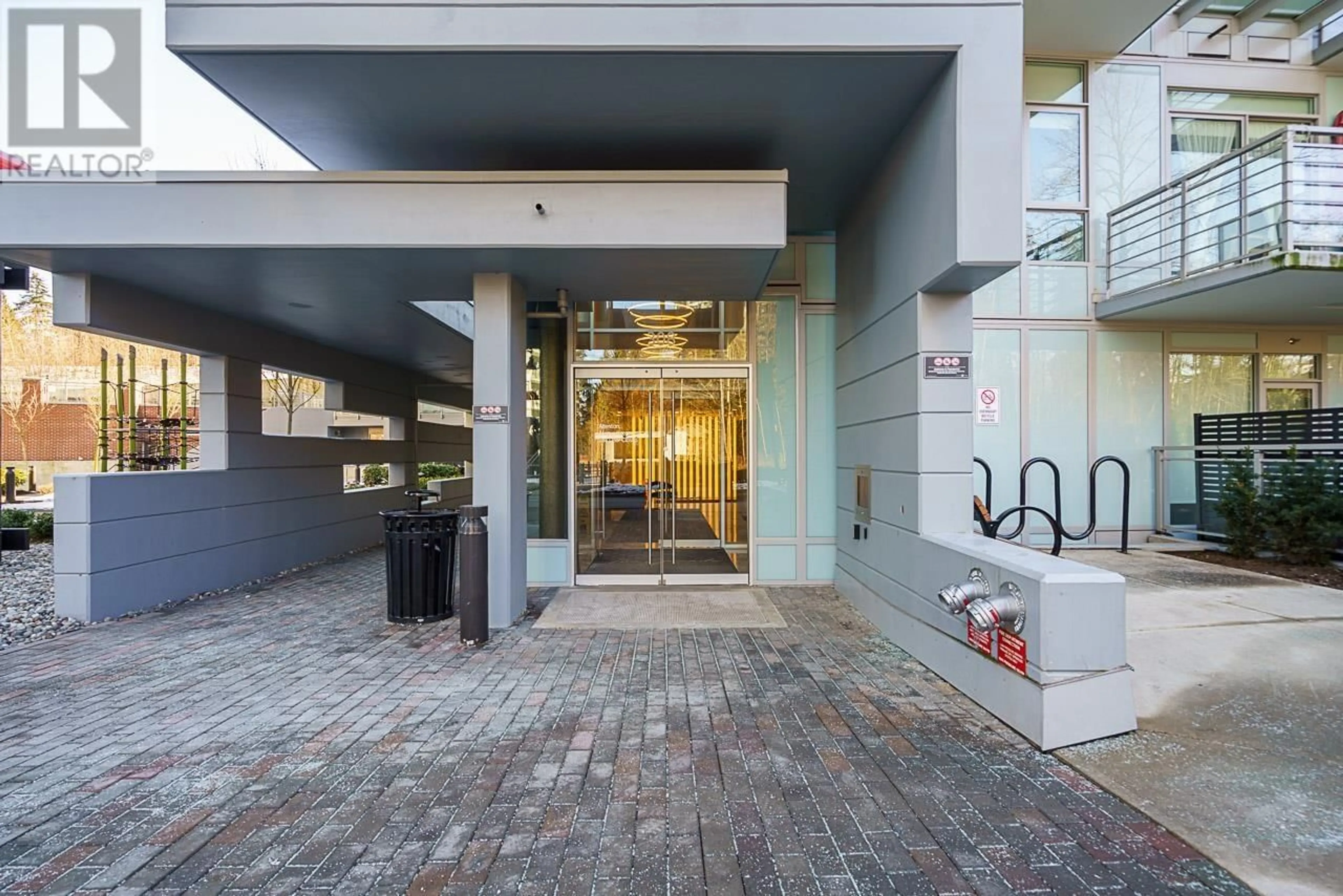 Indoor foyer for 602 - 308 MORRISSEY ROAD, Port Moody British Columbia V3H0M2