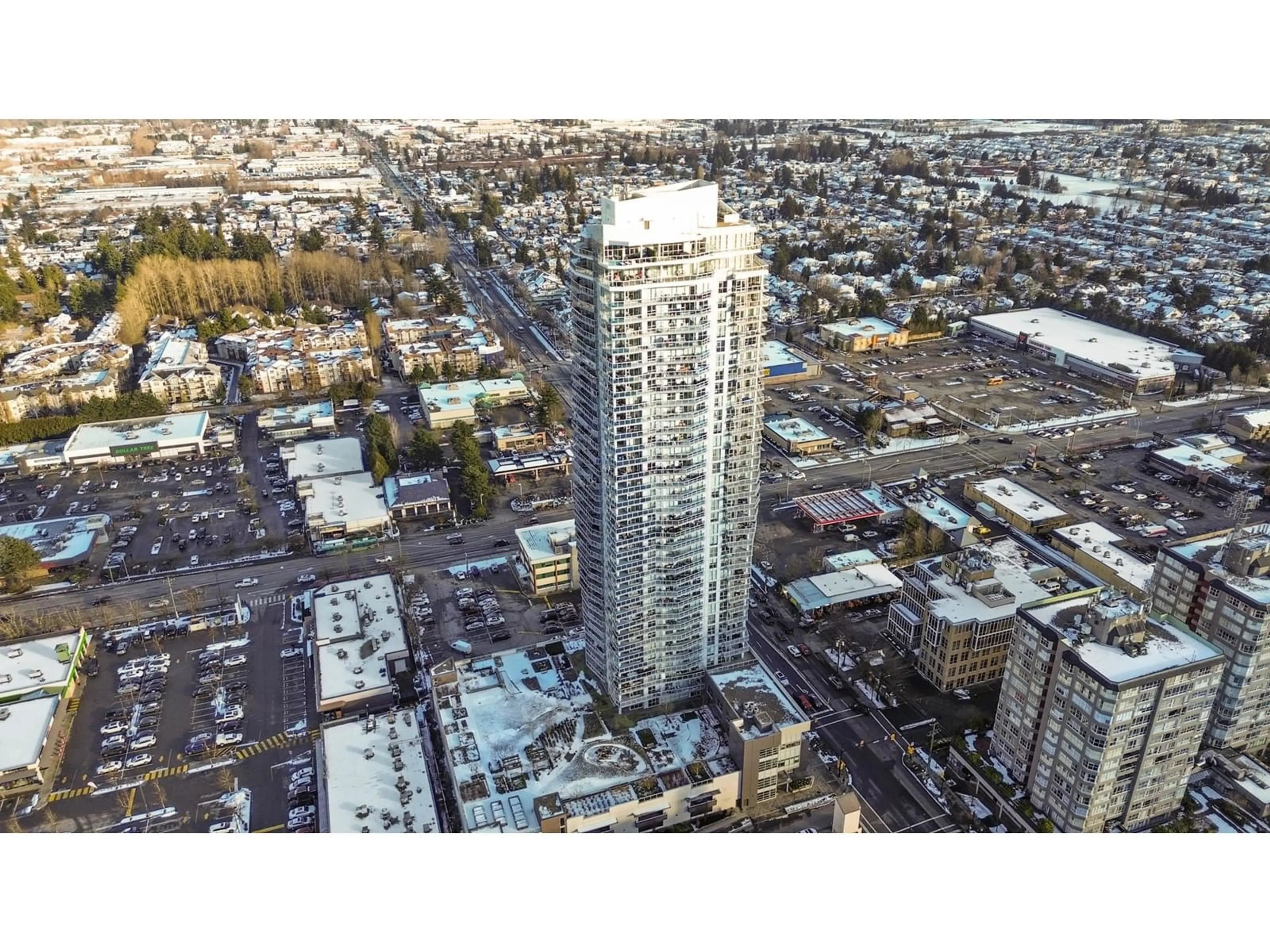 A pic from outside/outdoor area/front of a property/back of a property/a pic from drone, unknown for 3609 11967 80 AVENUE, Delta British Columbia V4C1Y1