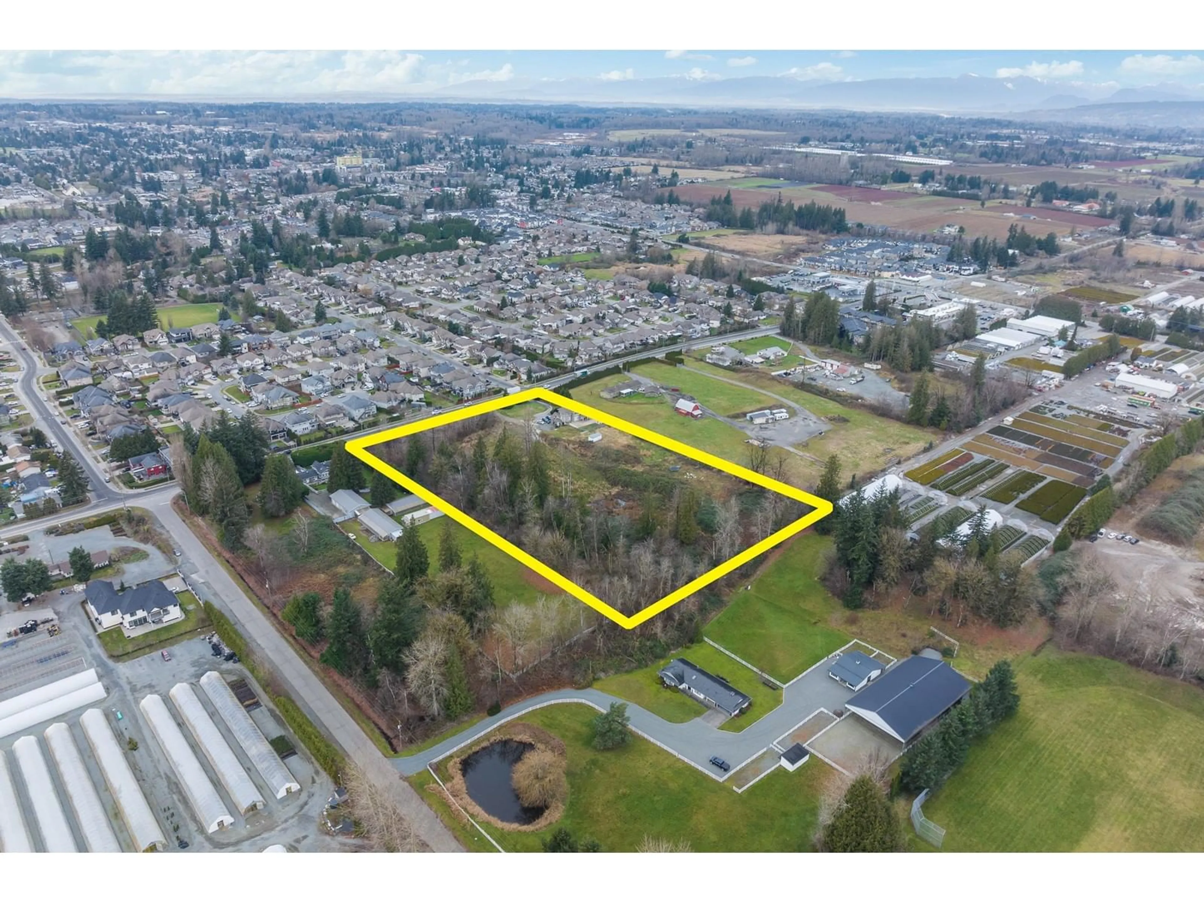 A pic from outside/outdoor area/front of a property/back of a property/a pic from drone, building for 2790 LEFEUVRE ROAD, Abbotsford British Columbia V4X1H5