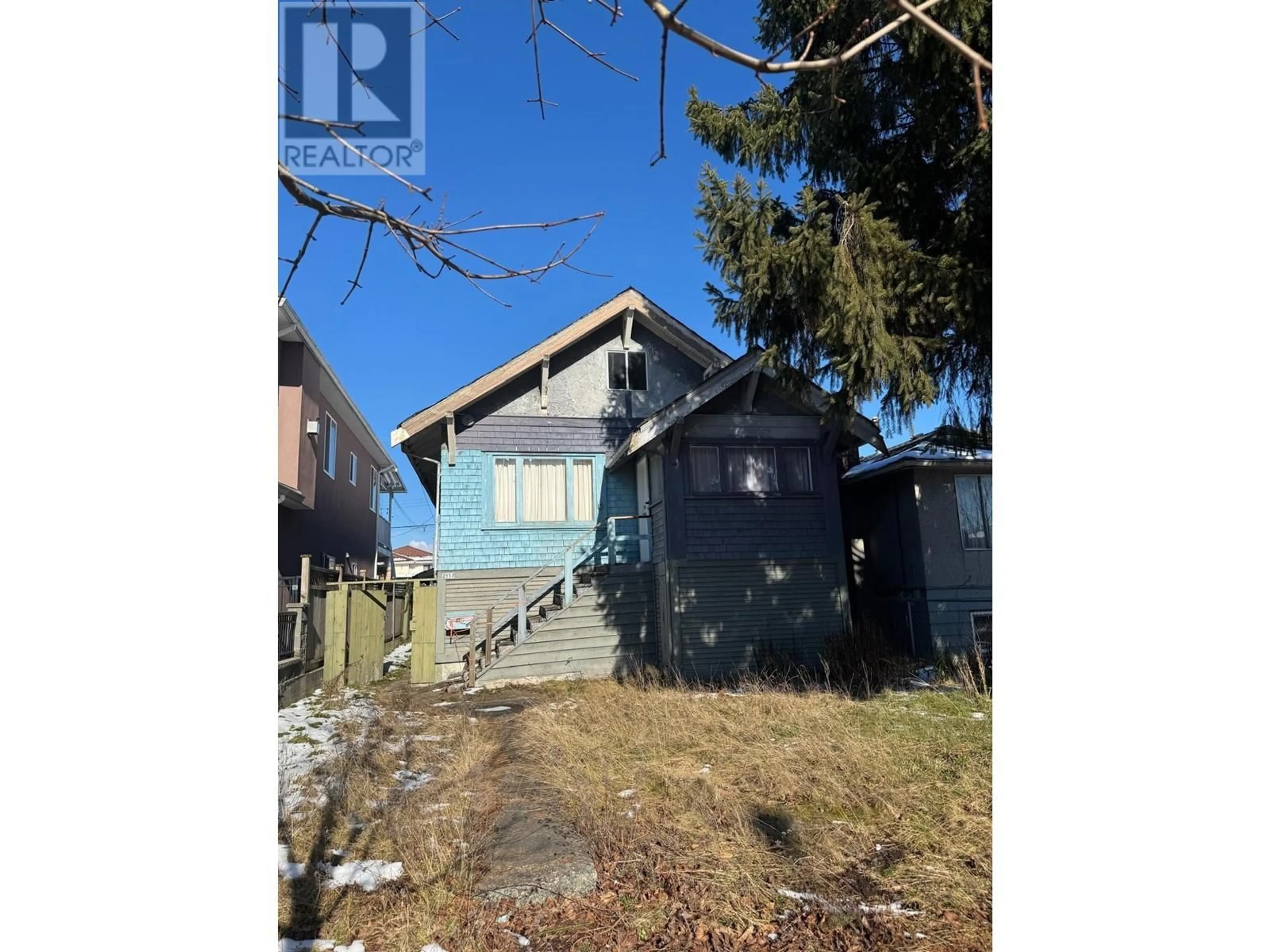 Shed for 2117 E 54TH AVENUE, Vancouver British Columbia V5P1Y5