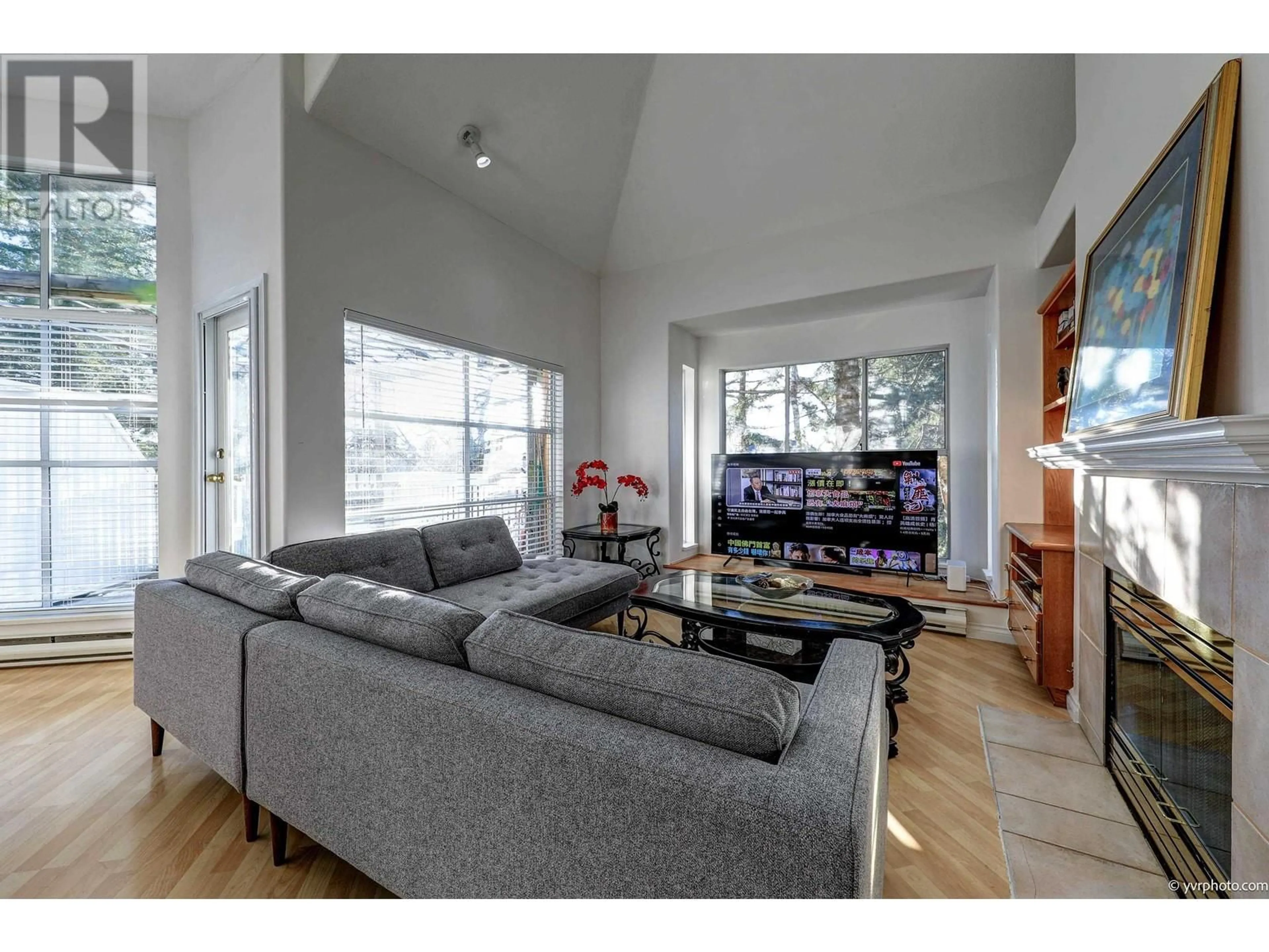 Living room with furniture, unknown for 320 - 8880 JONES ROAD, Richmond British Columbia V6Y3Z1