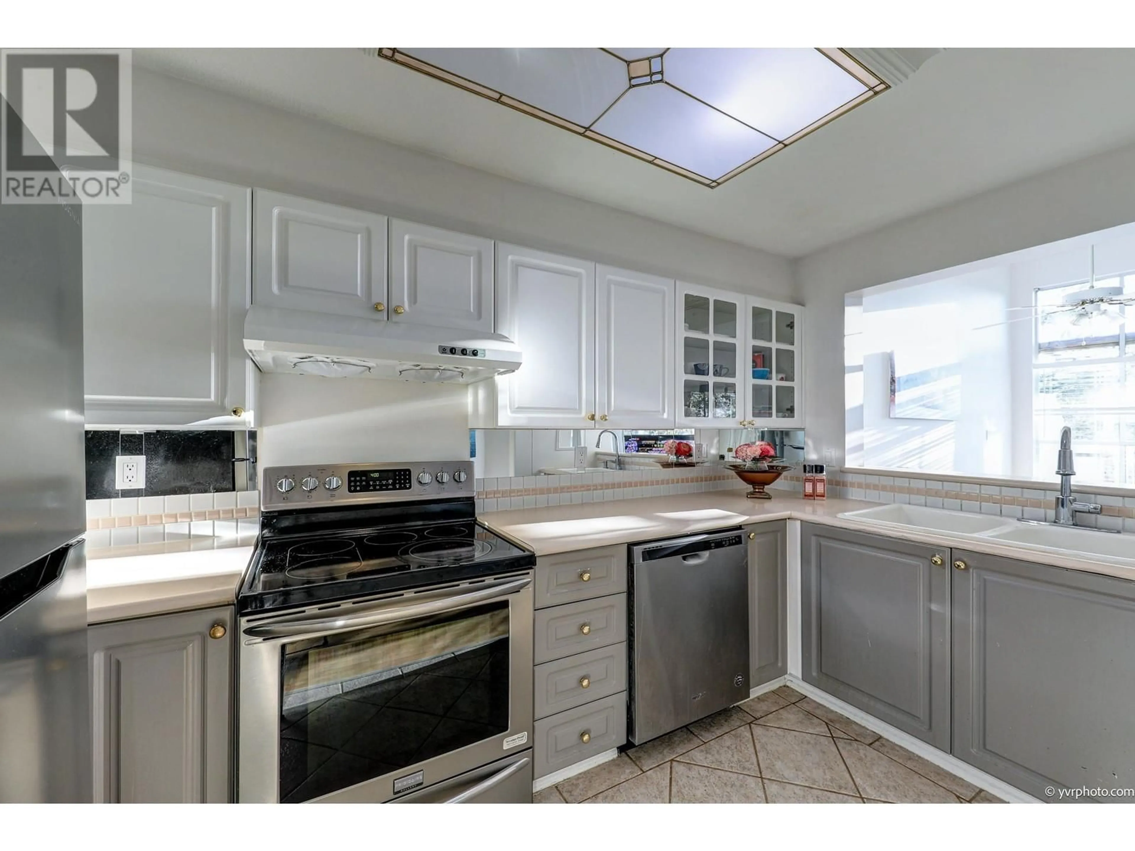 Standard kitchen, ceramic/tile floor for 320 8880 JONES ROAD, Richmond British Columbia V6Y3Z1