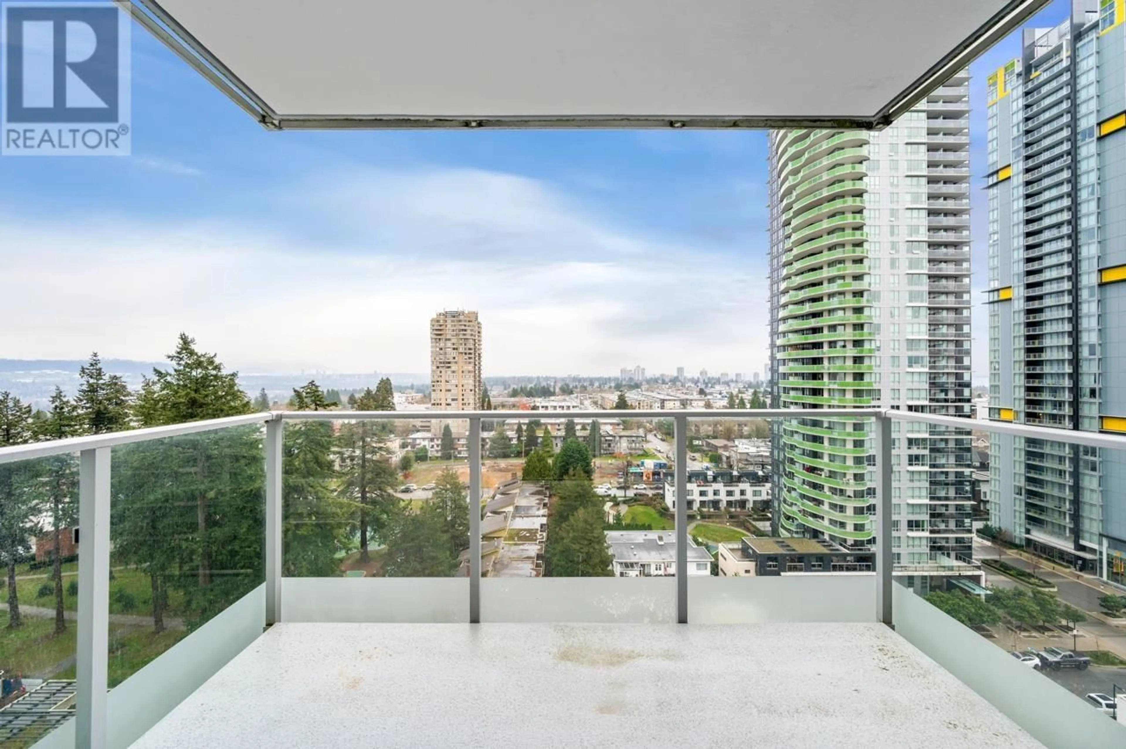 Balcony in the apartment, city buildings view from balcony for 1810 6588 NELSON AVENUE, Burnaby British Columbia V5H0E8