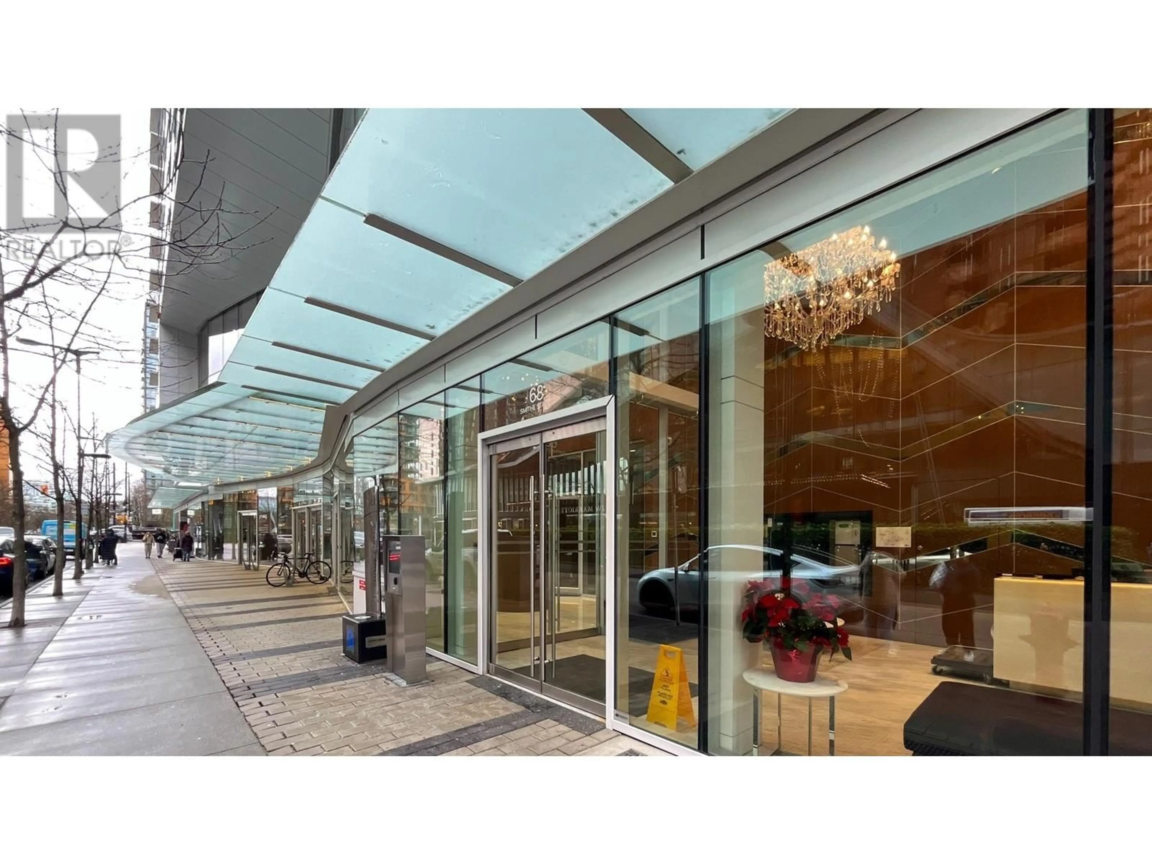 Indoor foyer for 1205 - 68 SMITHE STREET, Vancouver British Columbia V6B0P4