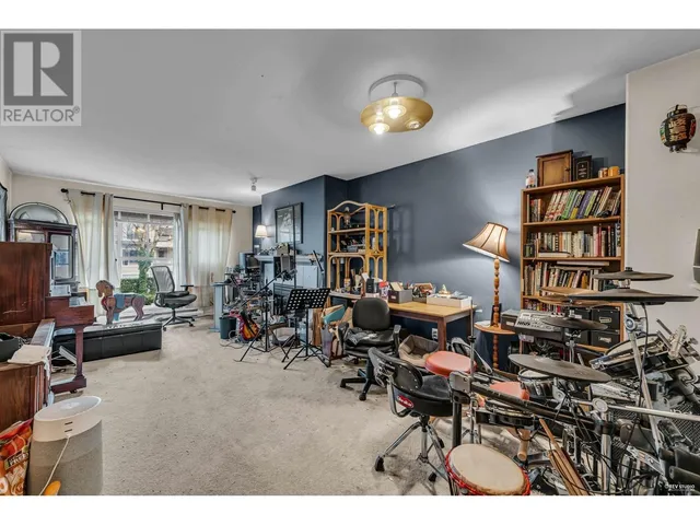 215 - 8880 JONES ROAD, Richmond 4