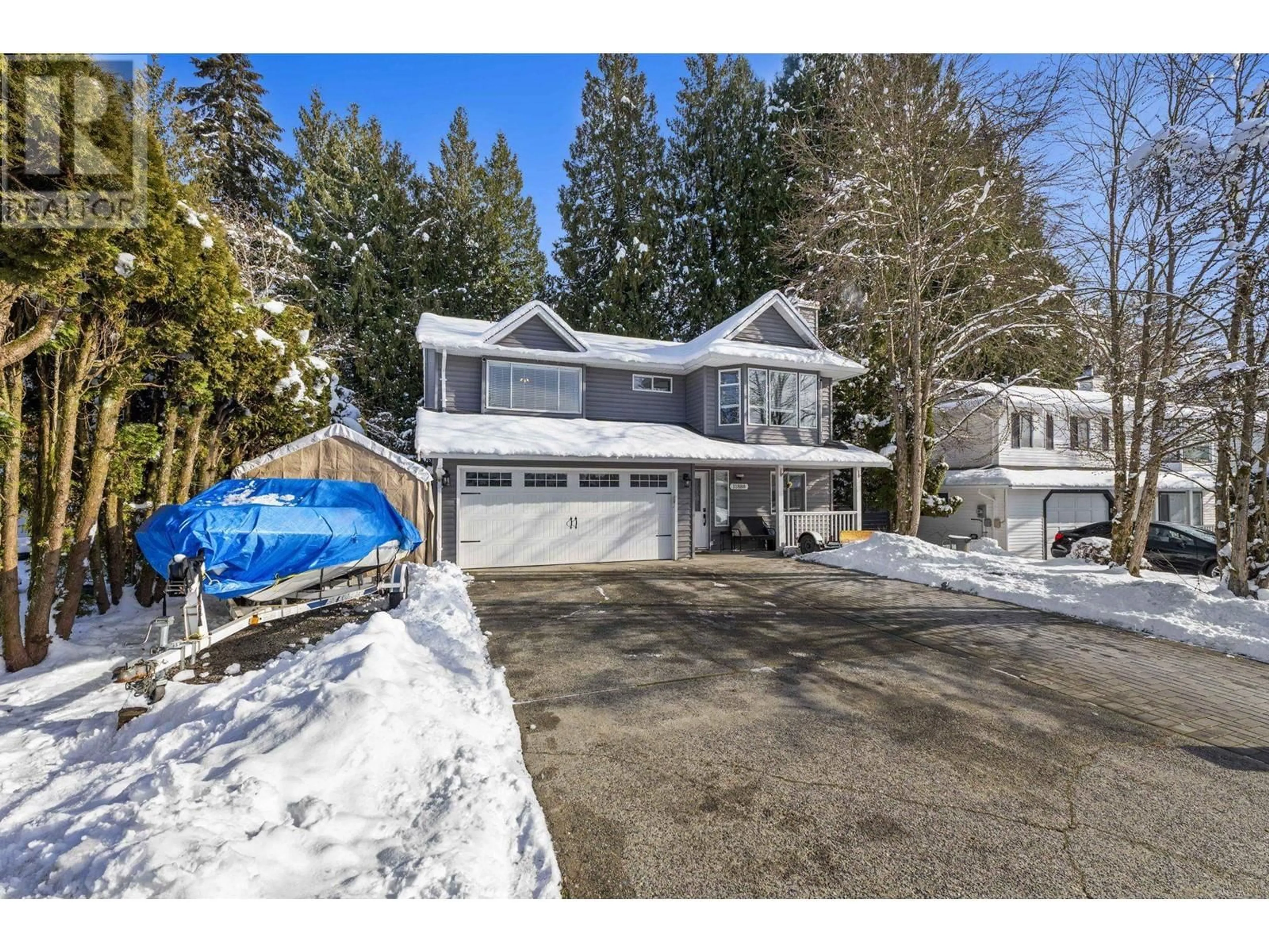 A pic from outside/outdoor area/front of a property/back of a property/a pic from drone, street for 11888 249 STREET, Maple Ridge British Columbia V4R1Z4