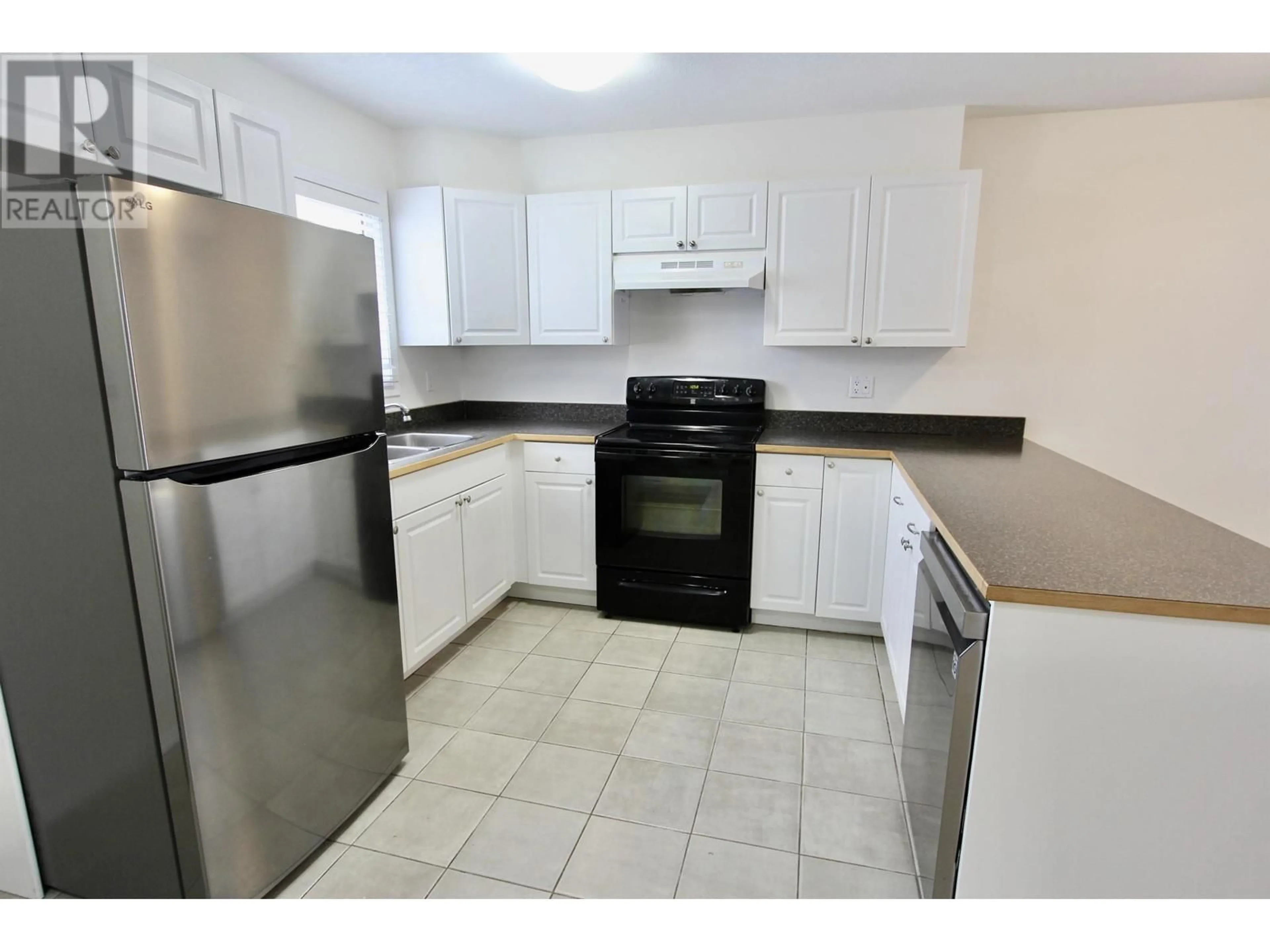 Standard kitchen, unknown for 357 BEECH CRESCENT, Prince George British Columbia V2N1K8