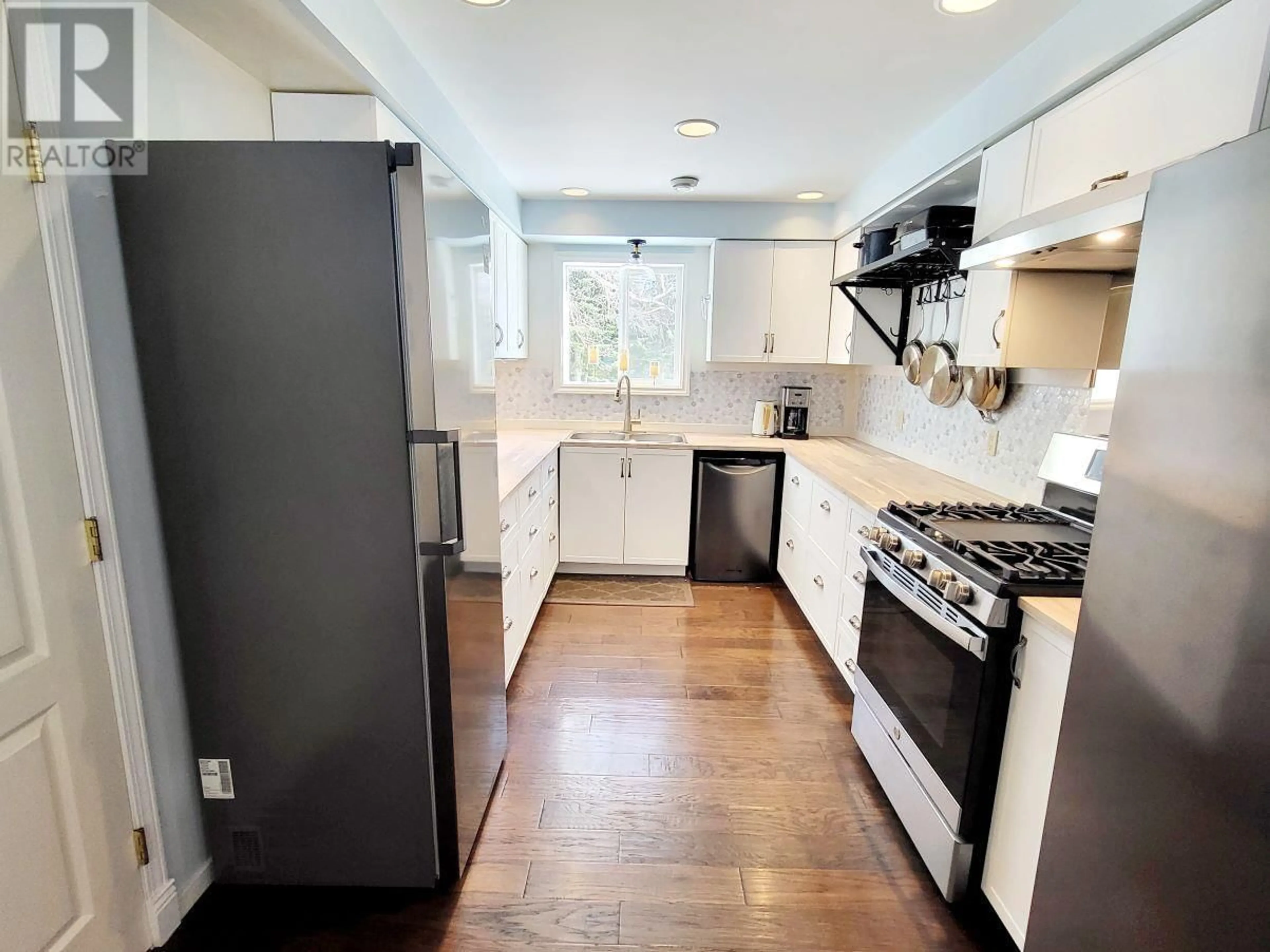 Open concept kitchen, unknown for 8640 HONEYMOON DRIVE, Prince George British Columbia V2K5J8