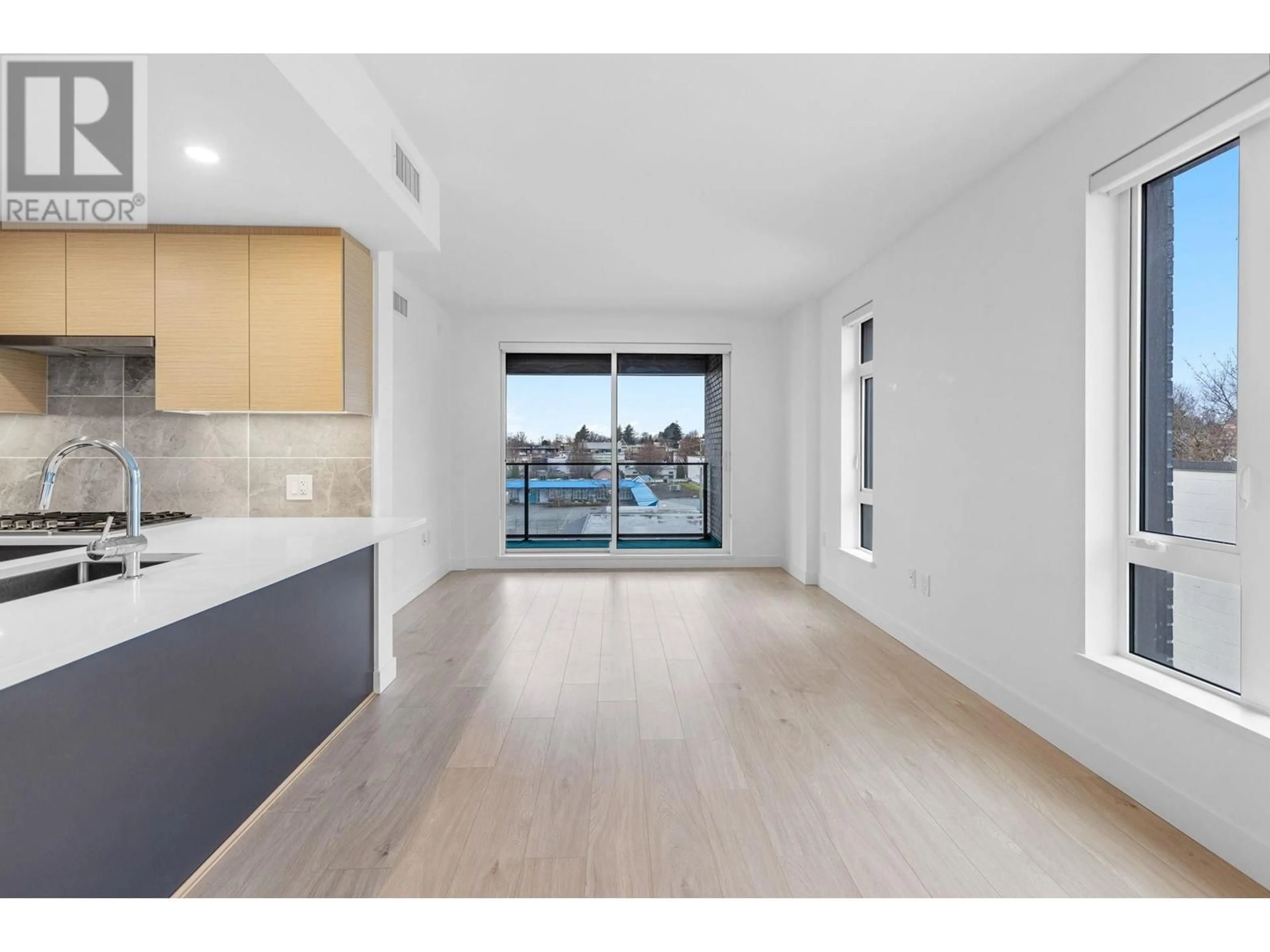 Open concept kitchen, unknown for 407 8888 OSLER STREET, Vancouver British Columbia V6P4G2