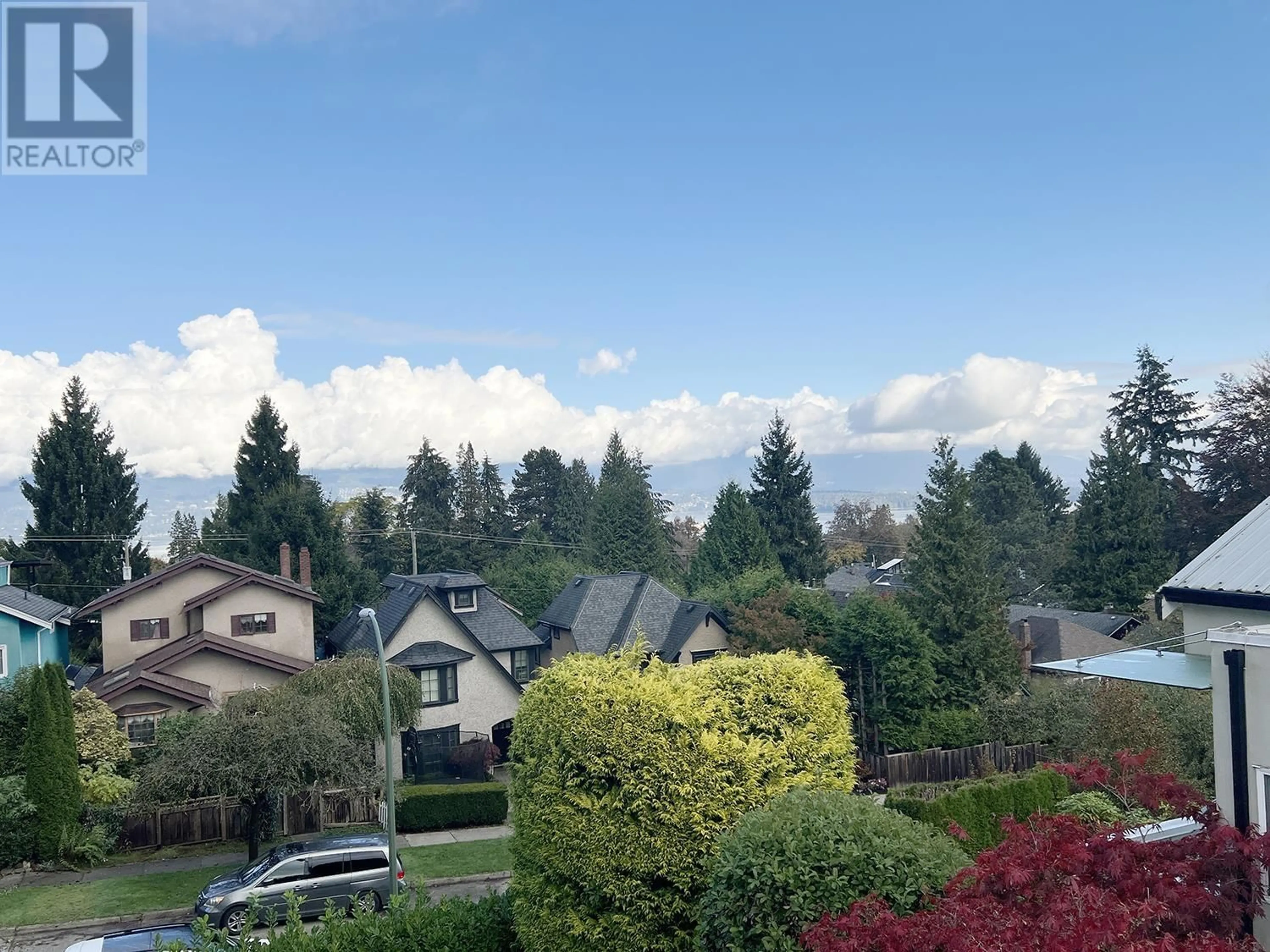 A pic from outside/outdoor area/front of a property/back of a property/a pic from drone, mountain view for 4190 W 11TH AVENUE, Vancouver British Columbia V6R2L6