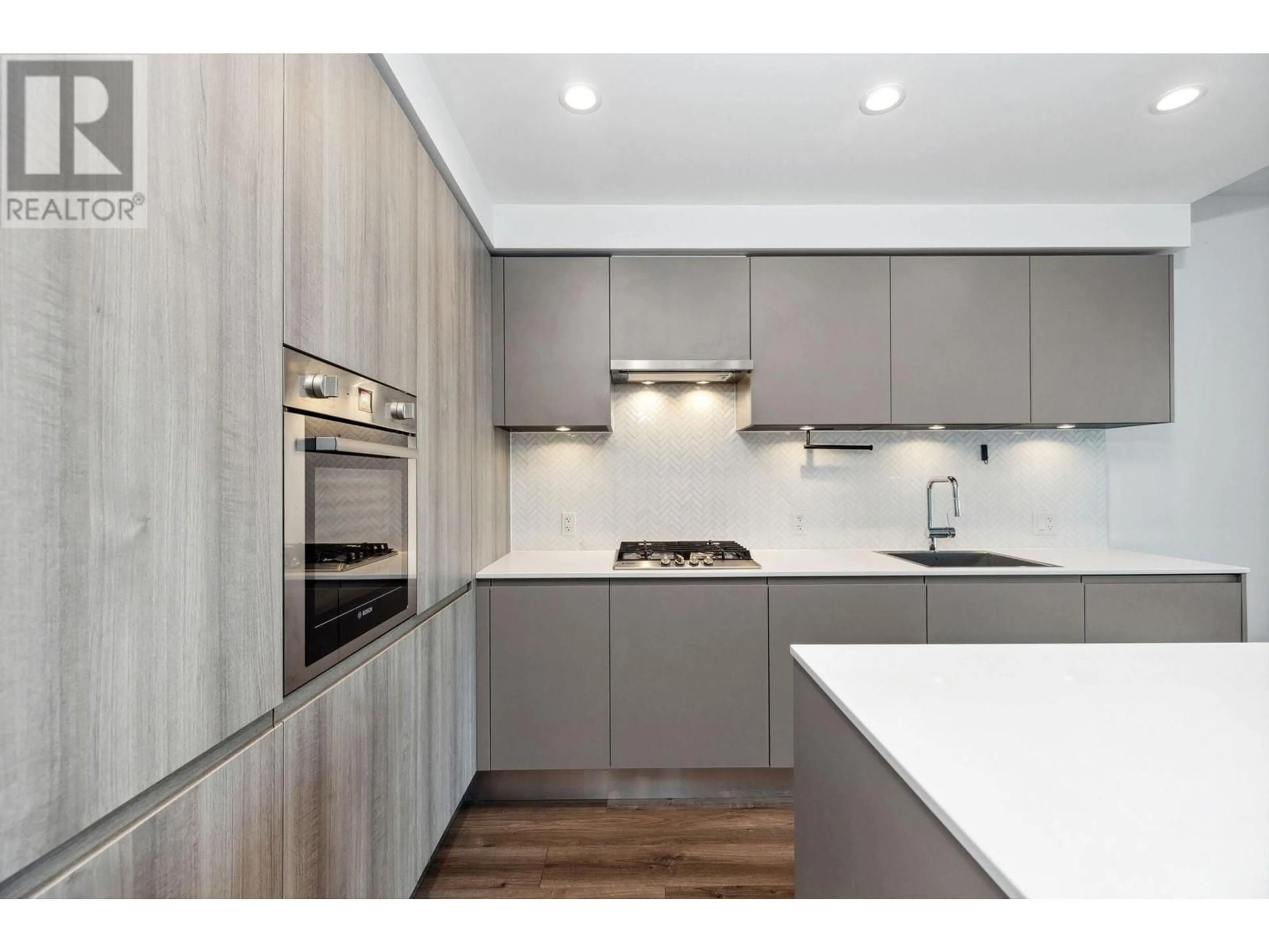 Contemporary kitchen, unknown for 2702 3809 EVERGREEN PLACE, Burnaby British Columbia V3J0M1