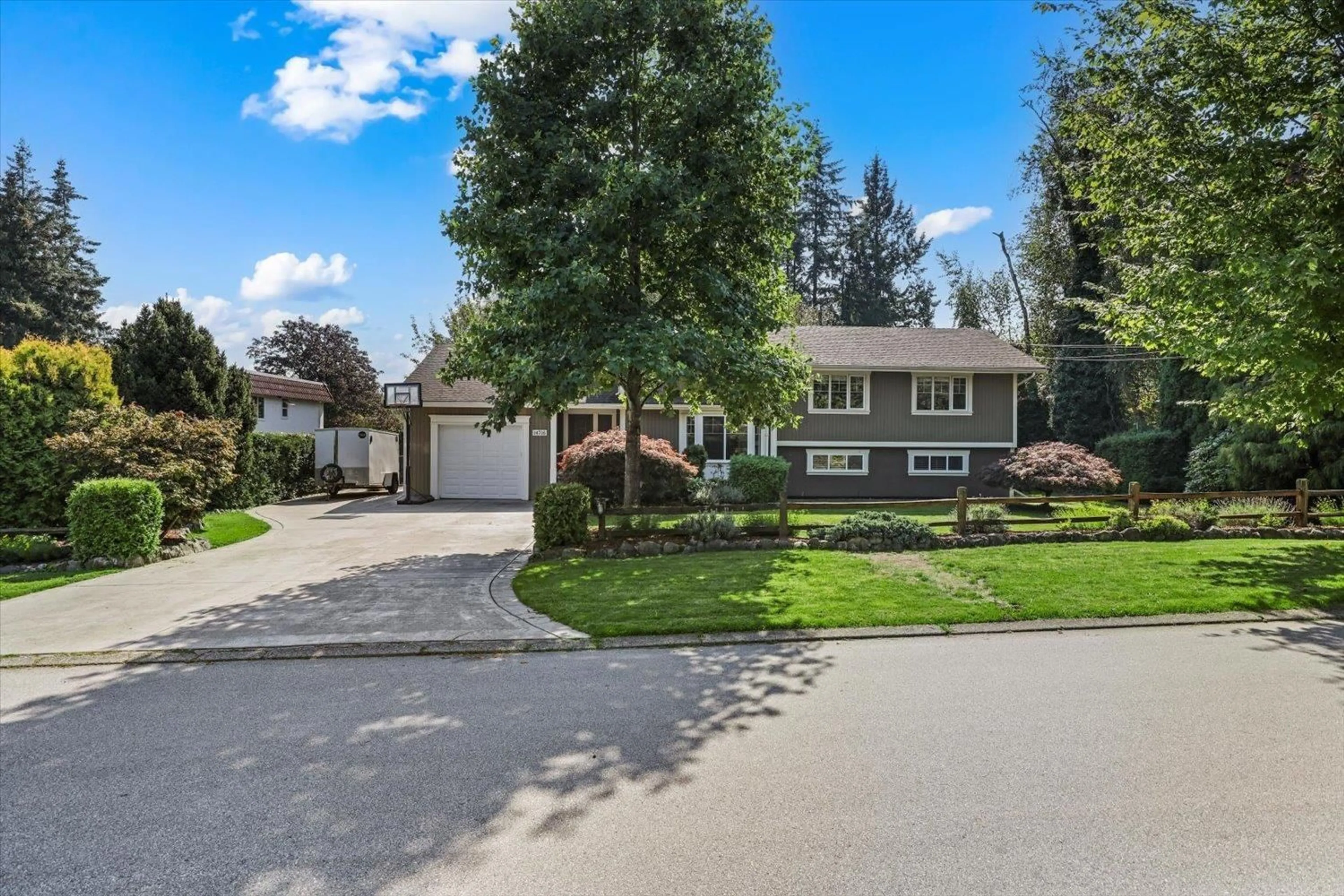 Home with vinyl exterior material, street for 14716 55A, Surrey British Columbia V3S1B2