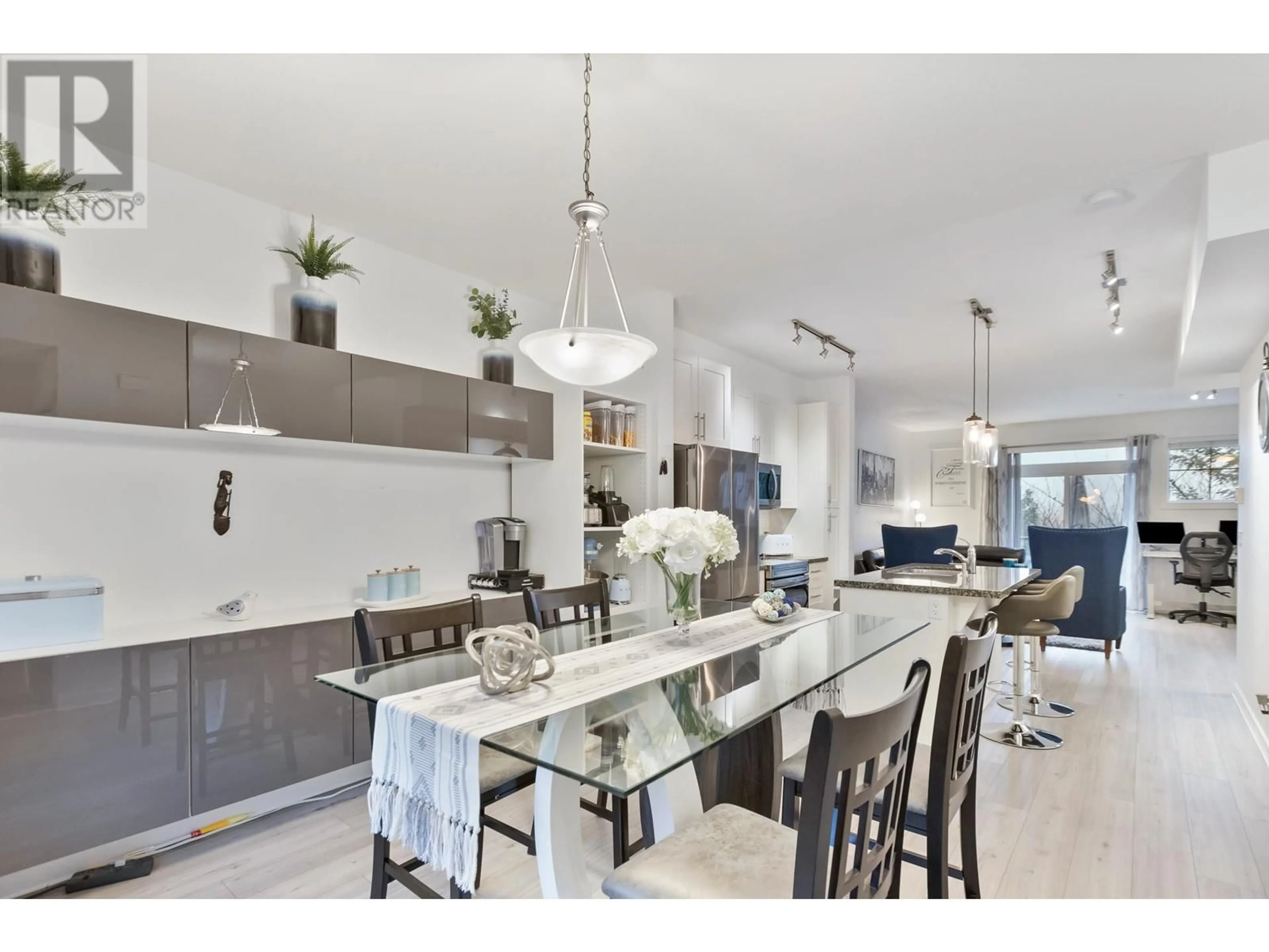 Contemporary kitchen, ceramic/tile floor for 55 13819 232 STREET, Maple Ridge British Columbia V4R0C7