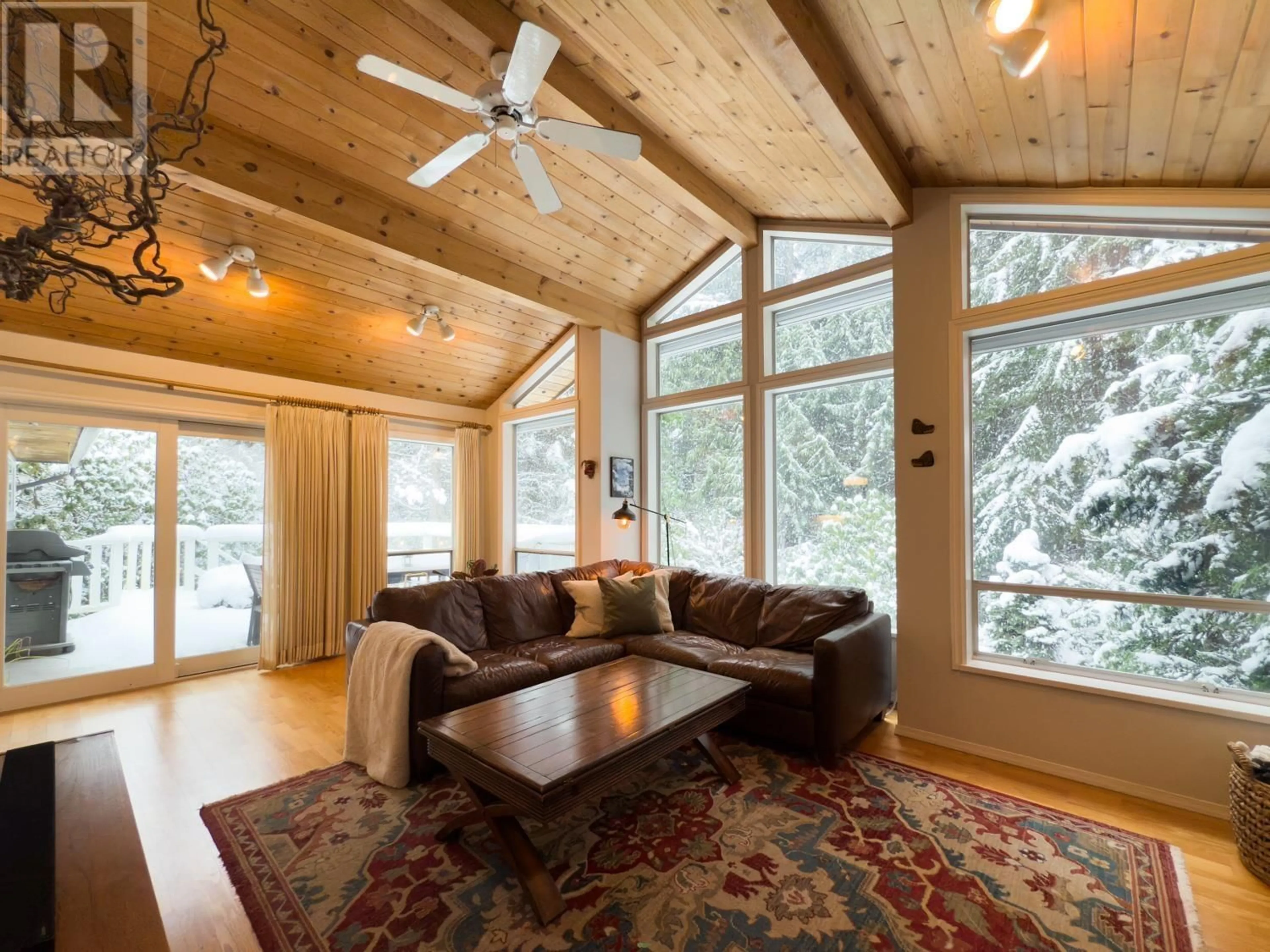 Living room with furniture, wood/laminate floor for 5405 RANGER AVENUE, North Vancouver British Columbia V7R3M7