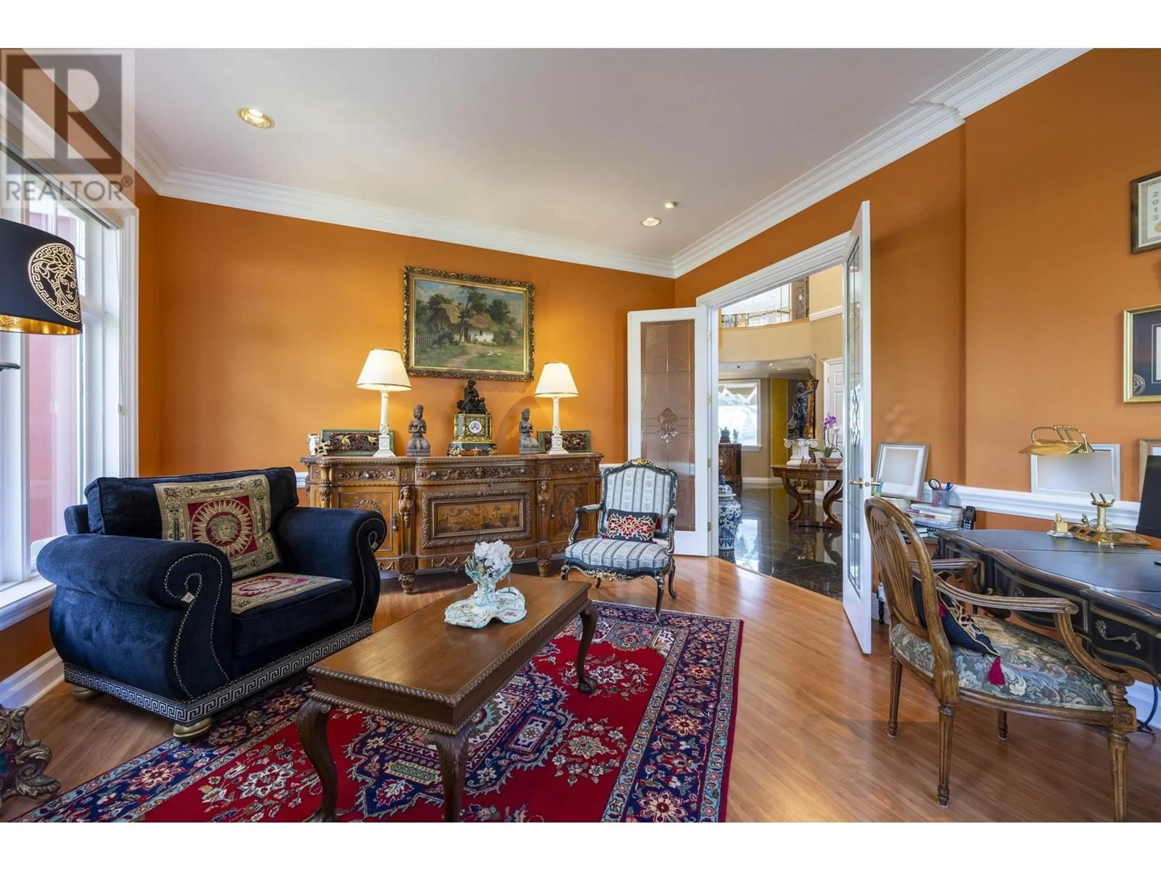 Living room with furniture, wood/laminate floor for 3099 PLATEAU BOULEVARD, Coquitlam British Columbia V3E3R5