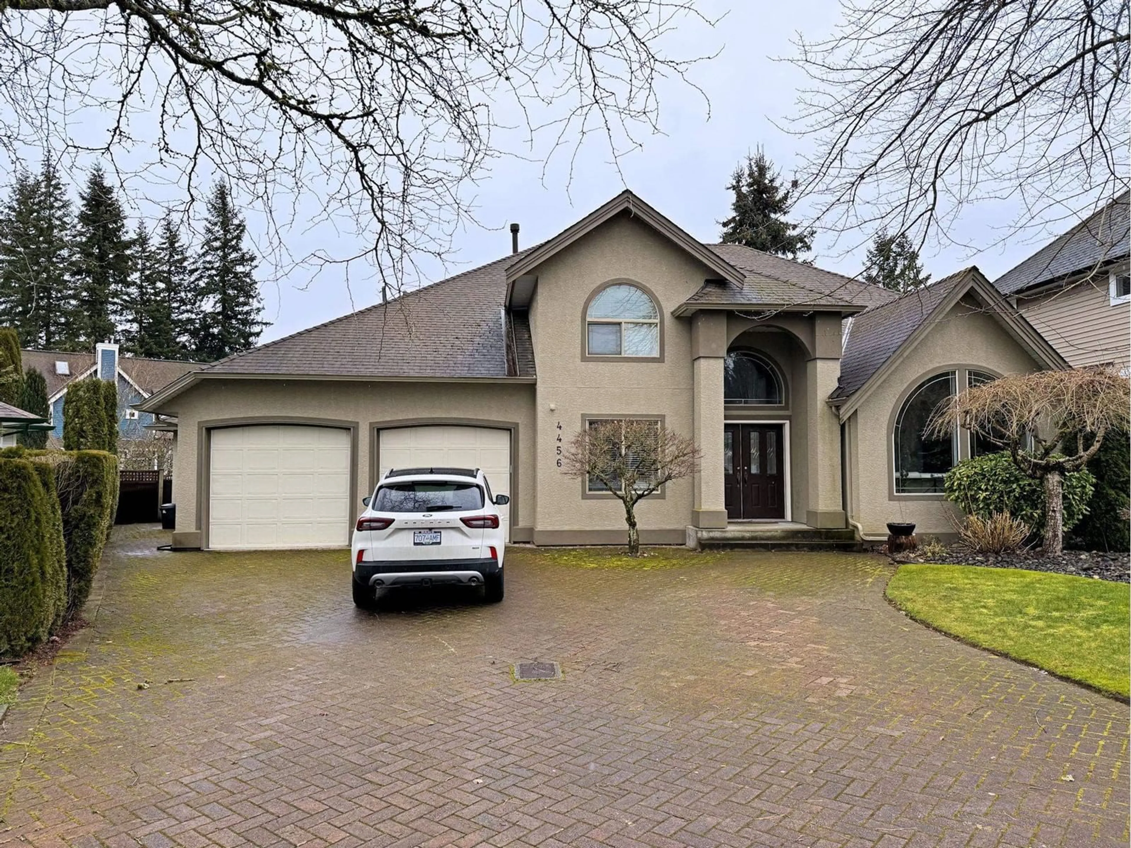 Unknown for 4456 209A STREET, Langley British Columbia V3A8Y6