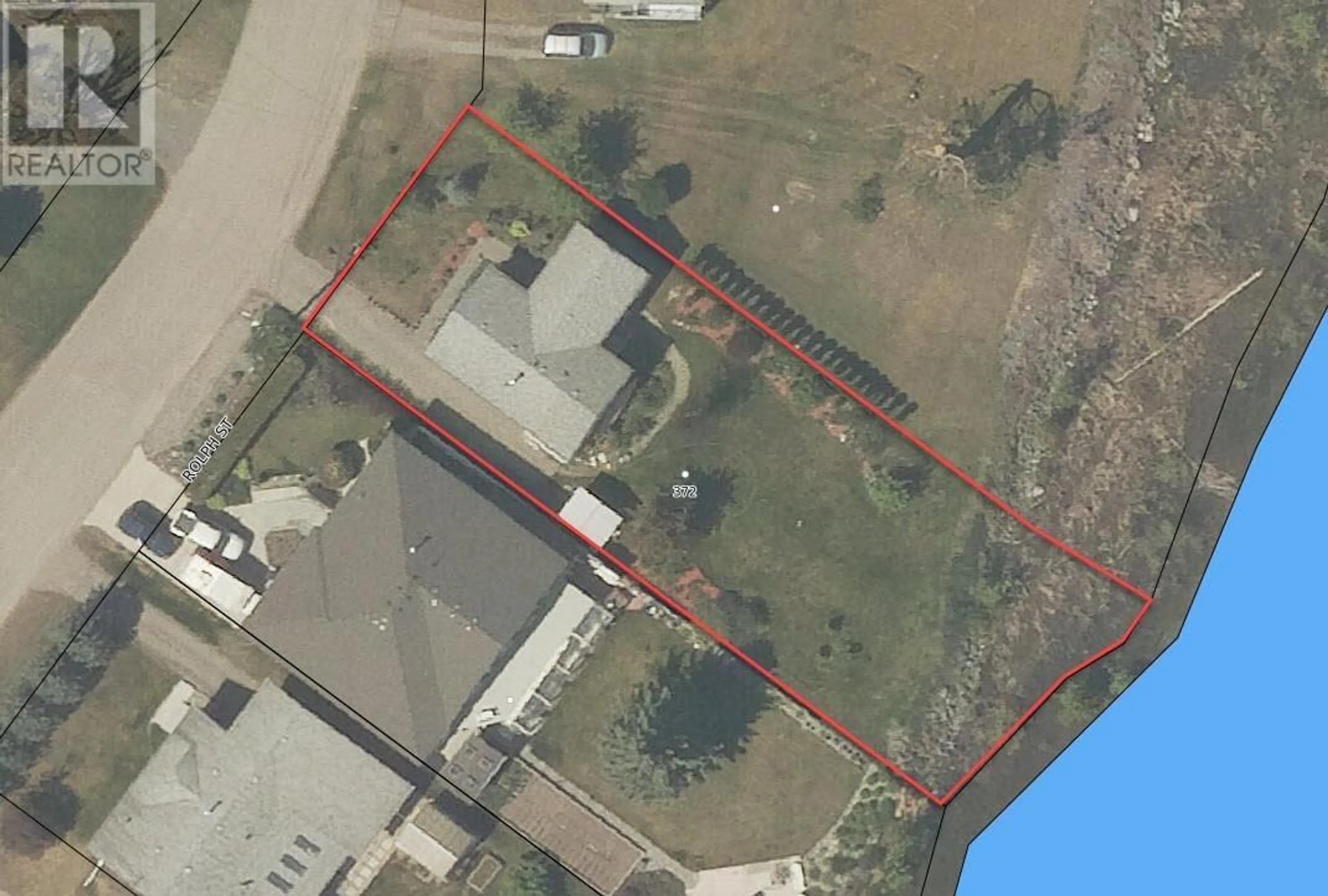 A pic from outside/outdoor area/front of a property/back of a property/a pic from drone, building for 372 ROLPH STREET, Quesnel British Columbia V2J1A1