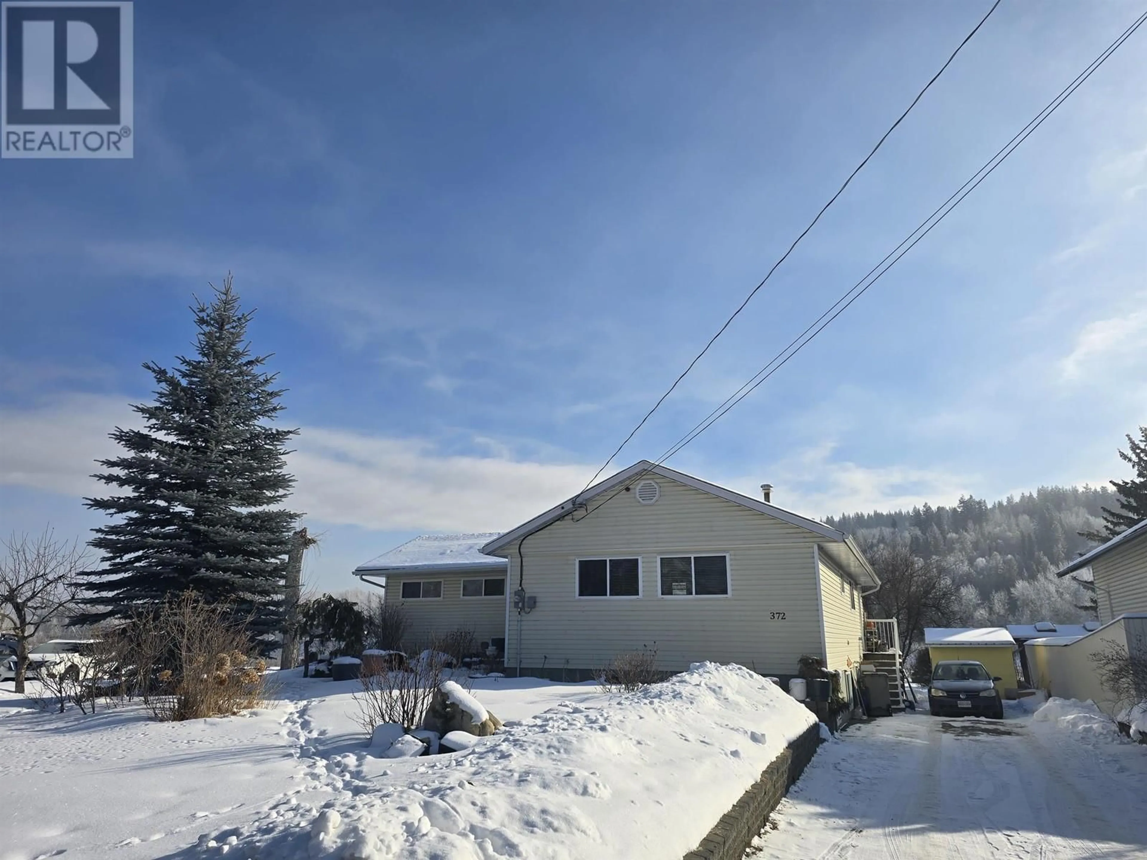 A pic from outside/outdoor area/front of a property/back of a property/a pic from drone, unknown for 372 ROLPH STREET, Quesnel British Columbia V2J1A1