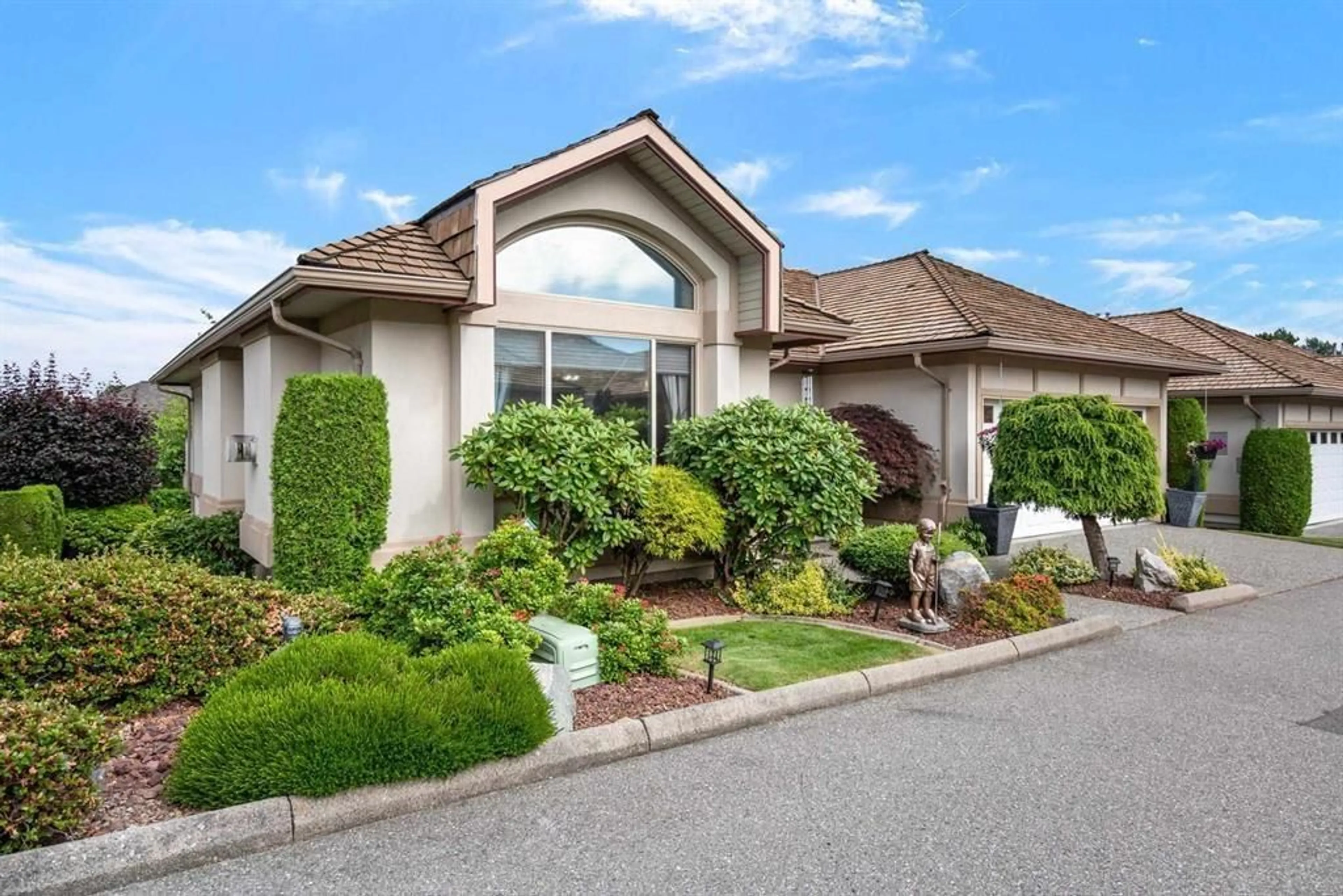 Home with brick exterior material, street for 23 30703 BLUERIDGE DRIVE, Abbotsford British Columbia V2T6M8