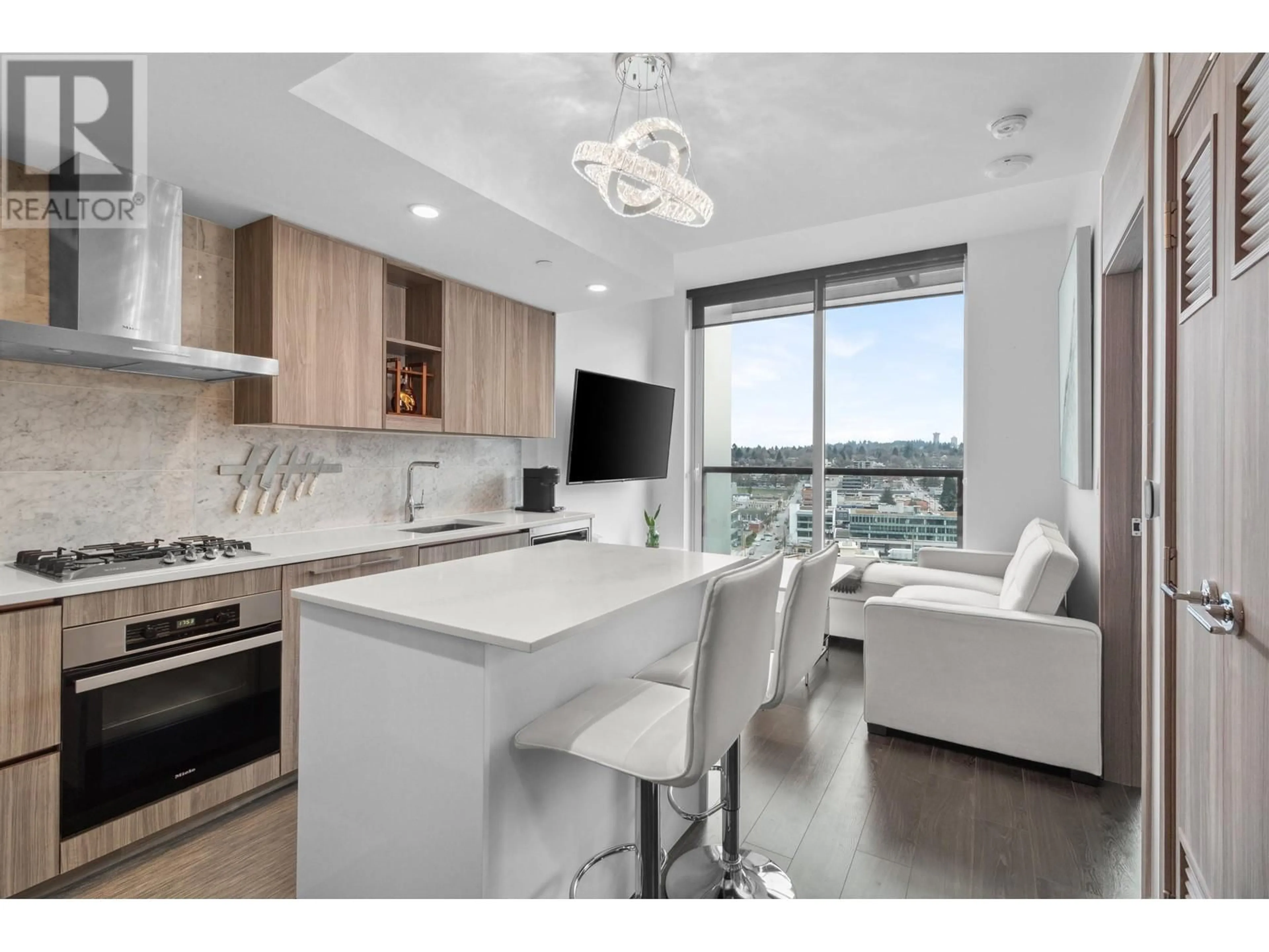 Open concept kitchen, unknown for 1707 1768 COOK STREET, Vancouver British Columbia V5Y0N3