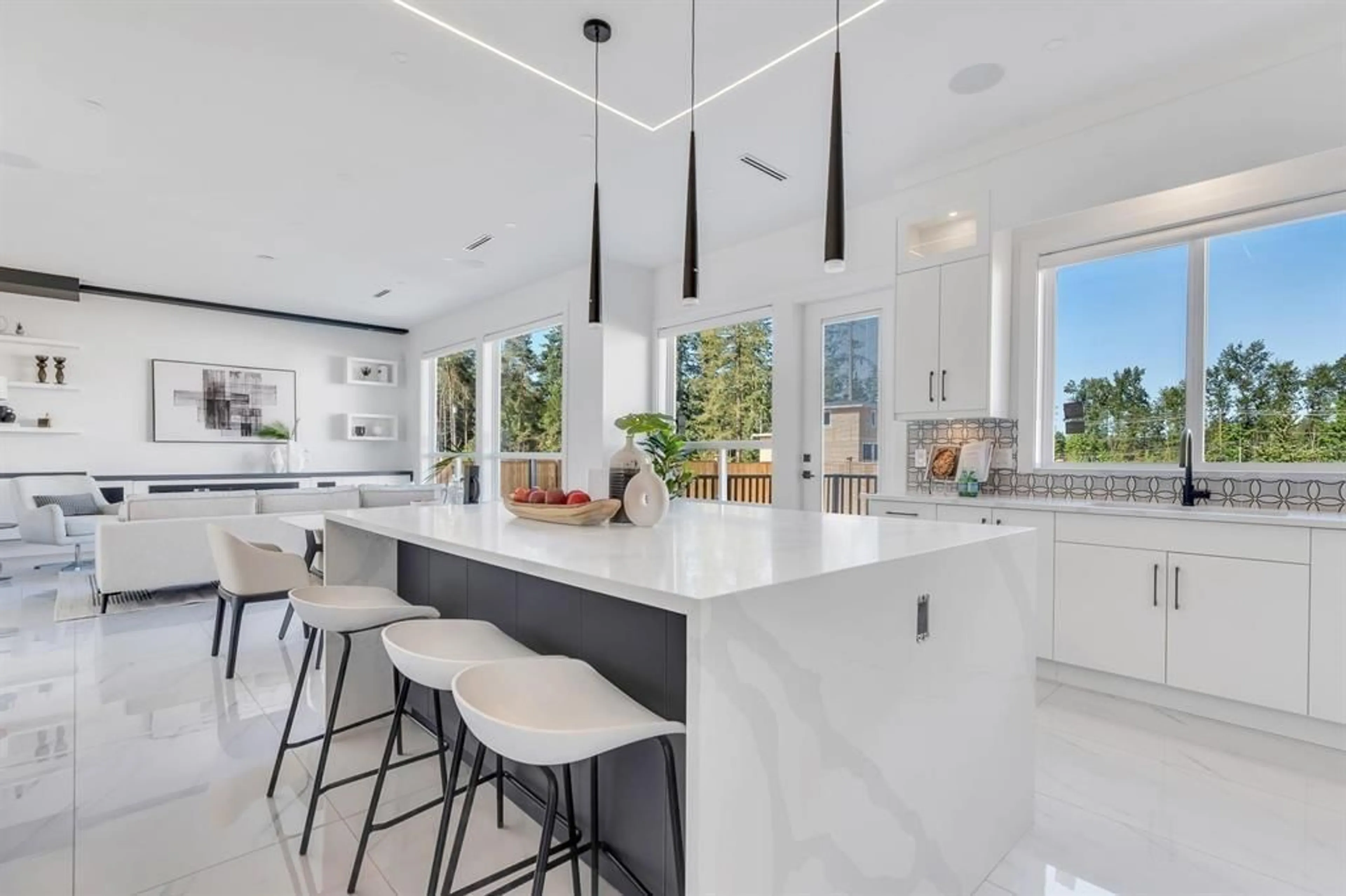Contemporary kitchen, ceramic/tile floor for 2723 201, Langley British Columbia V2Z0B6