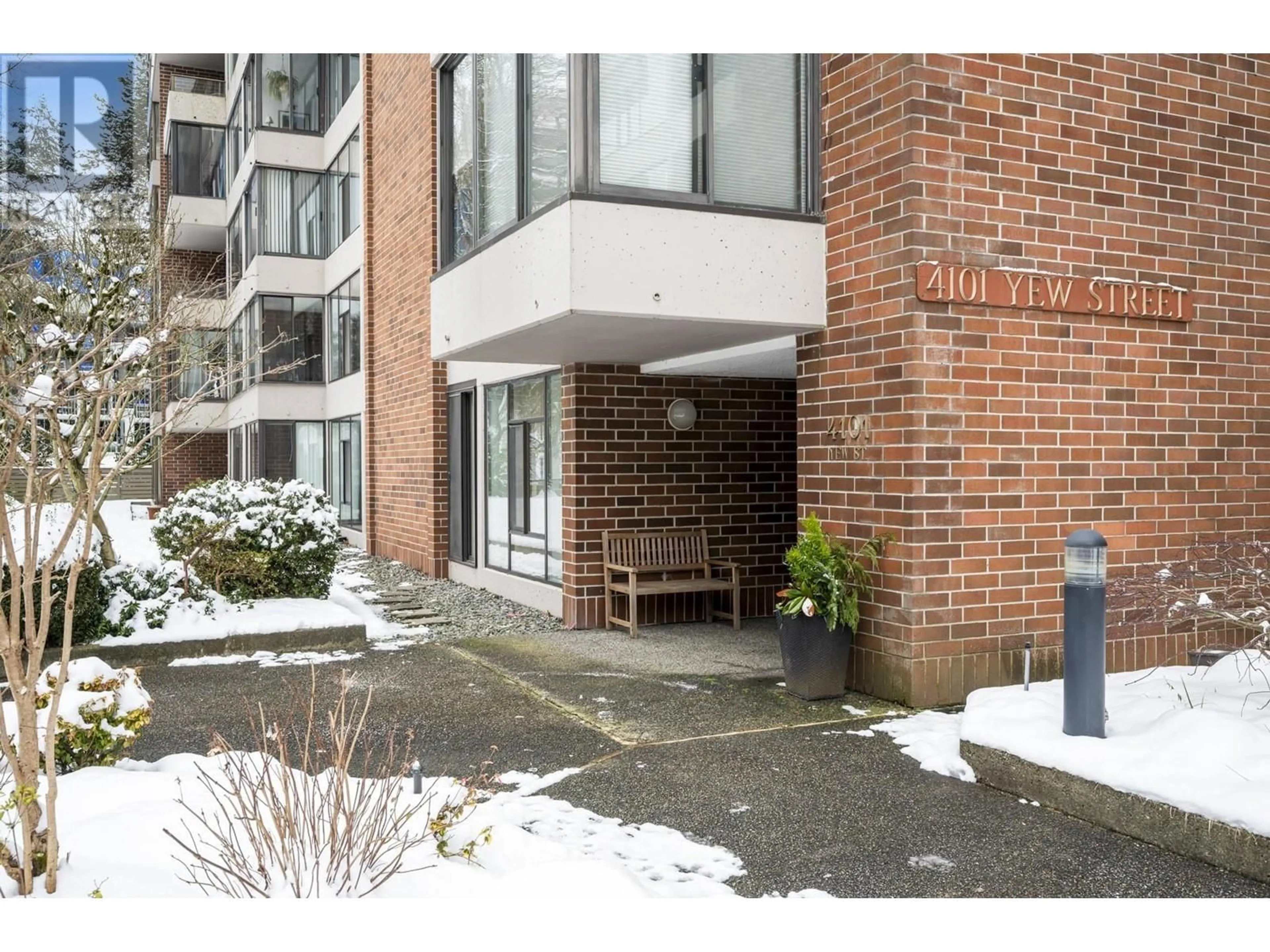 Unknown for 105 4101 YEW STREET, Vancouver British Columbia V6L3B7