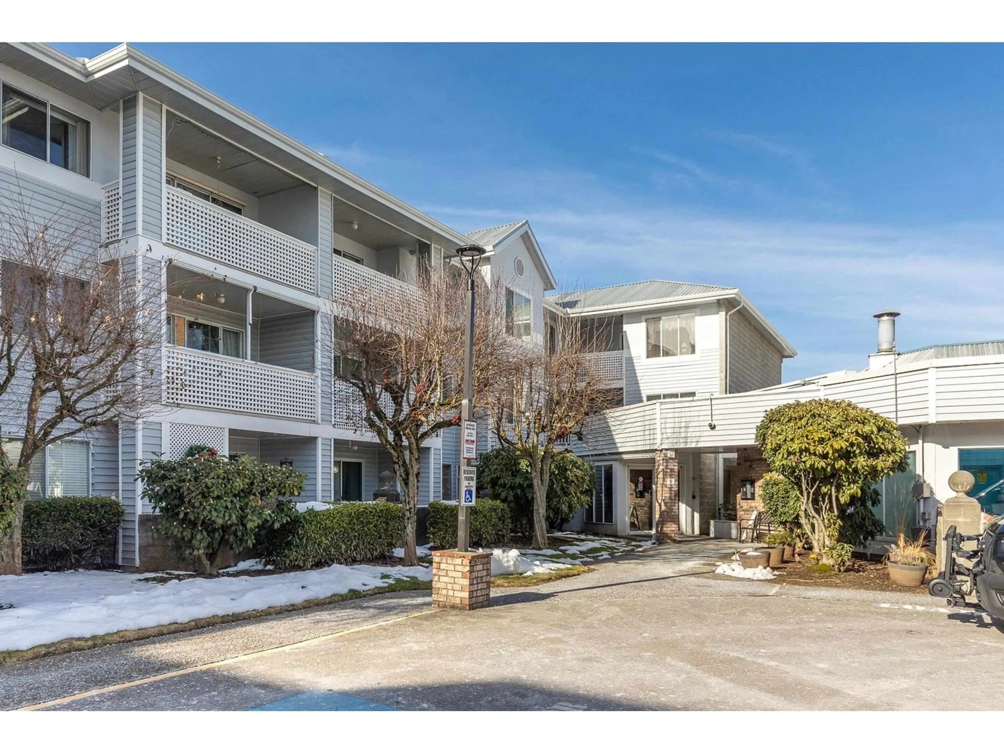 Unknown for 105 - 32823 LANDEAU, Abbotsford British Columbia V2S6S6