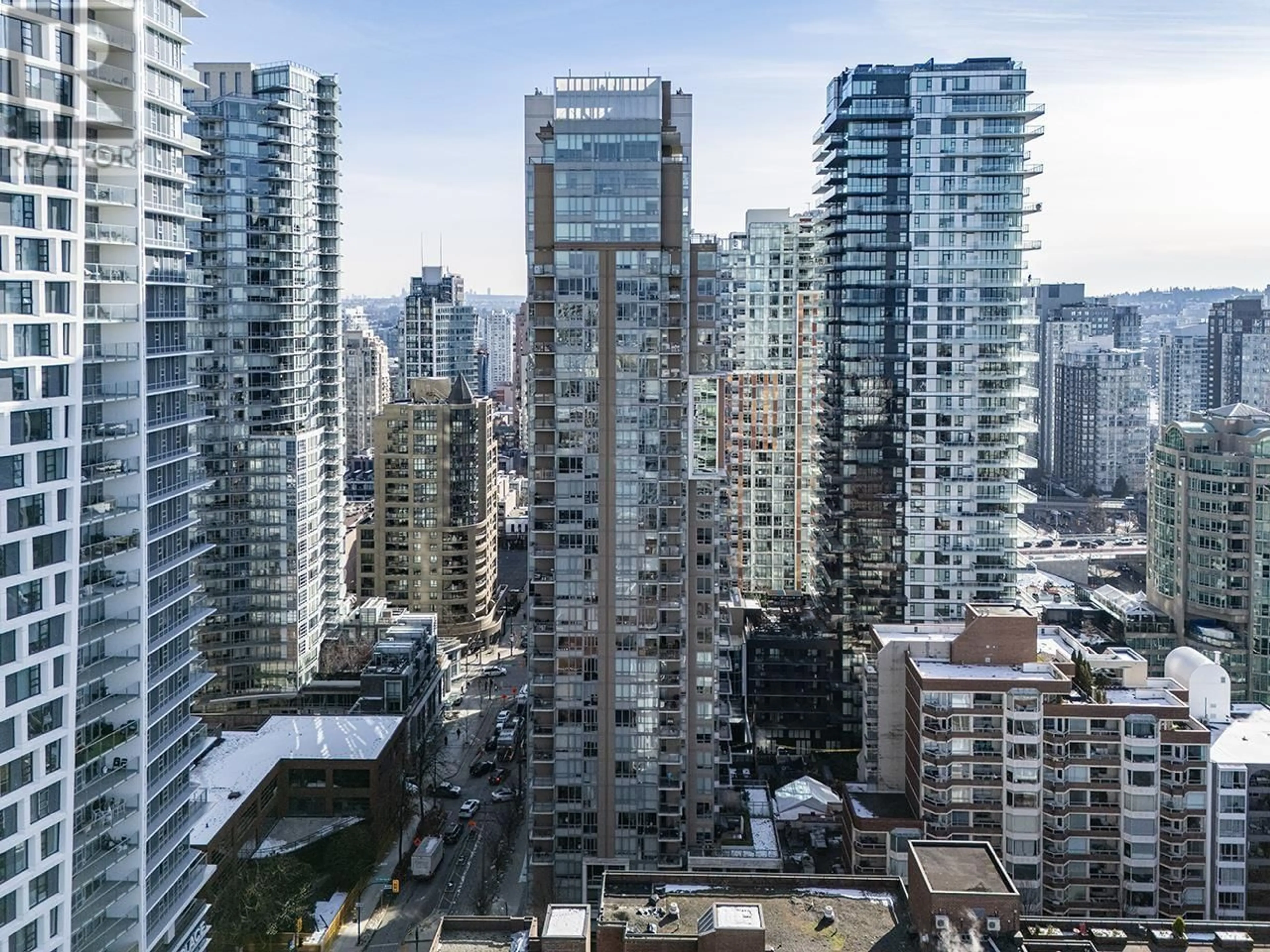 A pic from outside/outdoor area/front of a property/back of a property/a pic from drone, city buildings view from balcony for 1401 - 1308 HORNBY STREET, Vancouver British Columbia V6Z0C5