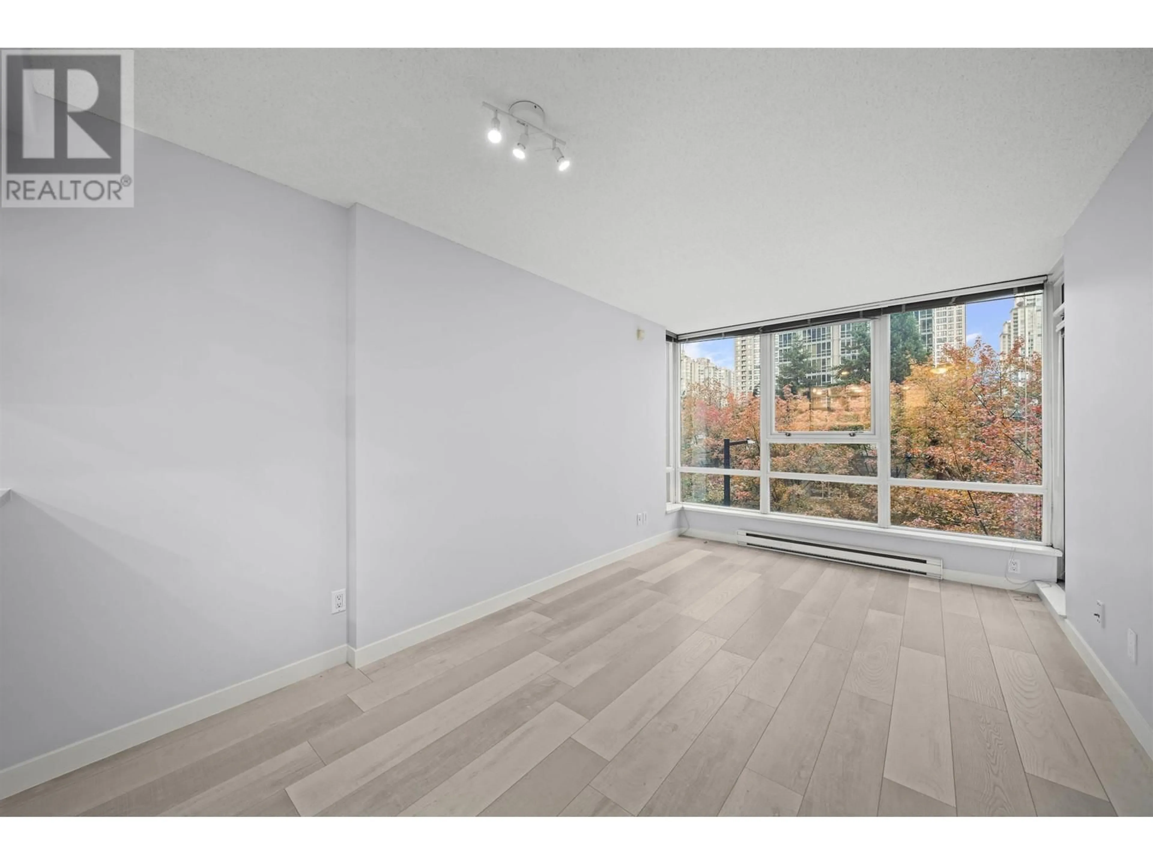 A pic of a room for 509 928 BEATTY STREET, Vancouver British Columbia V6Z3G6