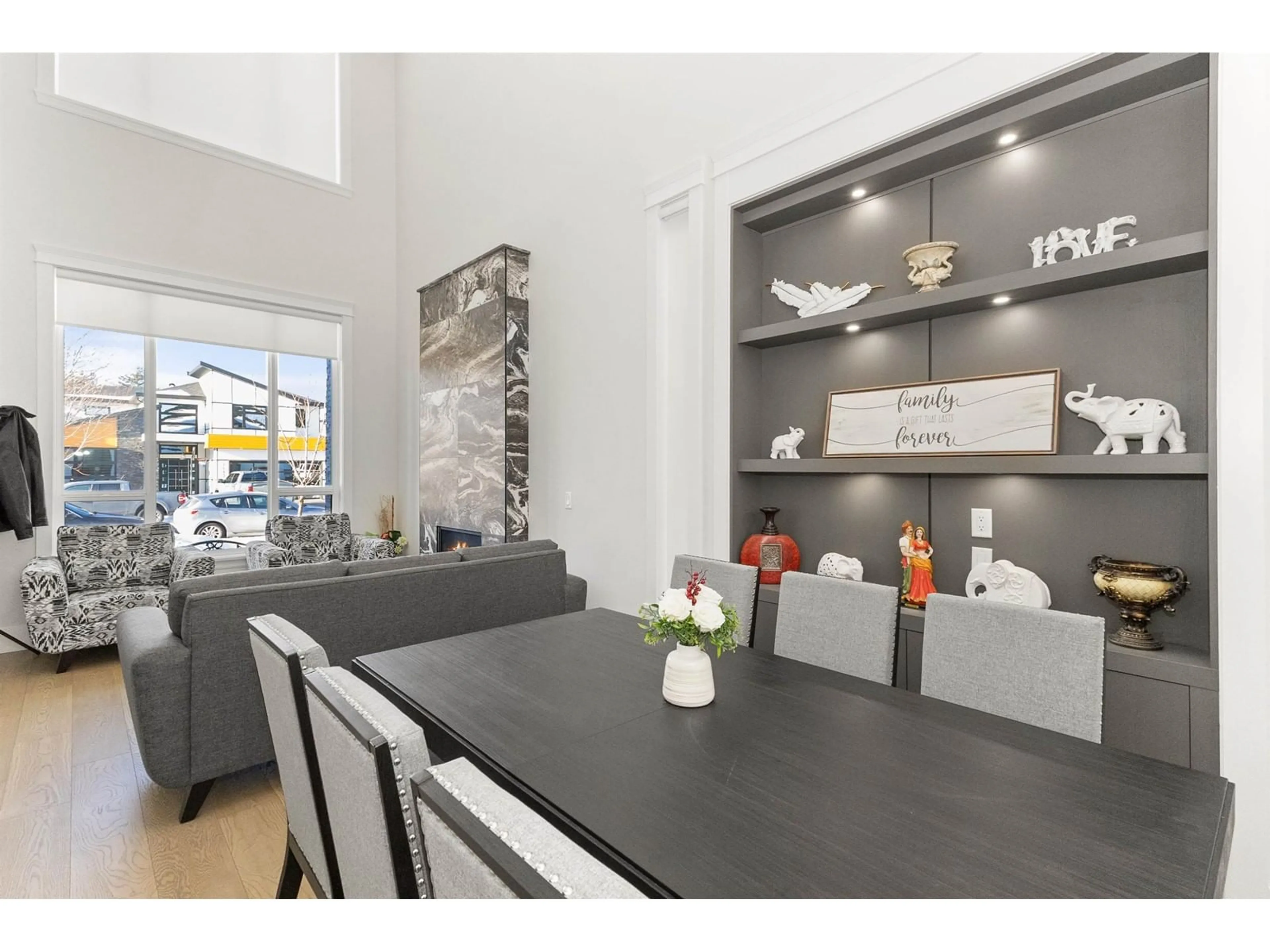 Open concept kitchen, unknown for 2682 PLATFORM CRESCENT, Abbotsford British Columbia V4X0B8