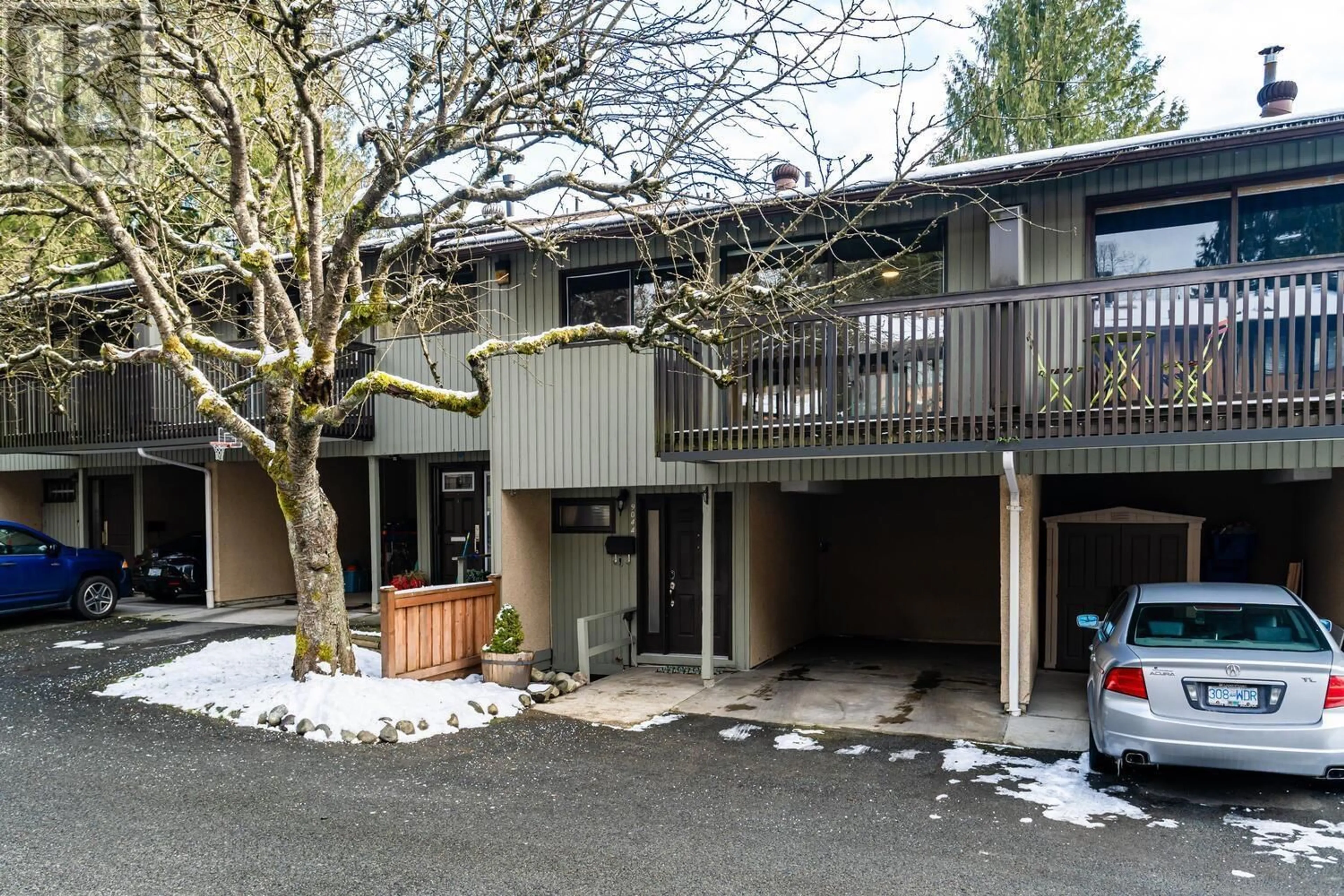 Patio, street for 9044 ALTAIR PLACE, Burnaby British Columbia V3J1A7