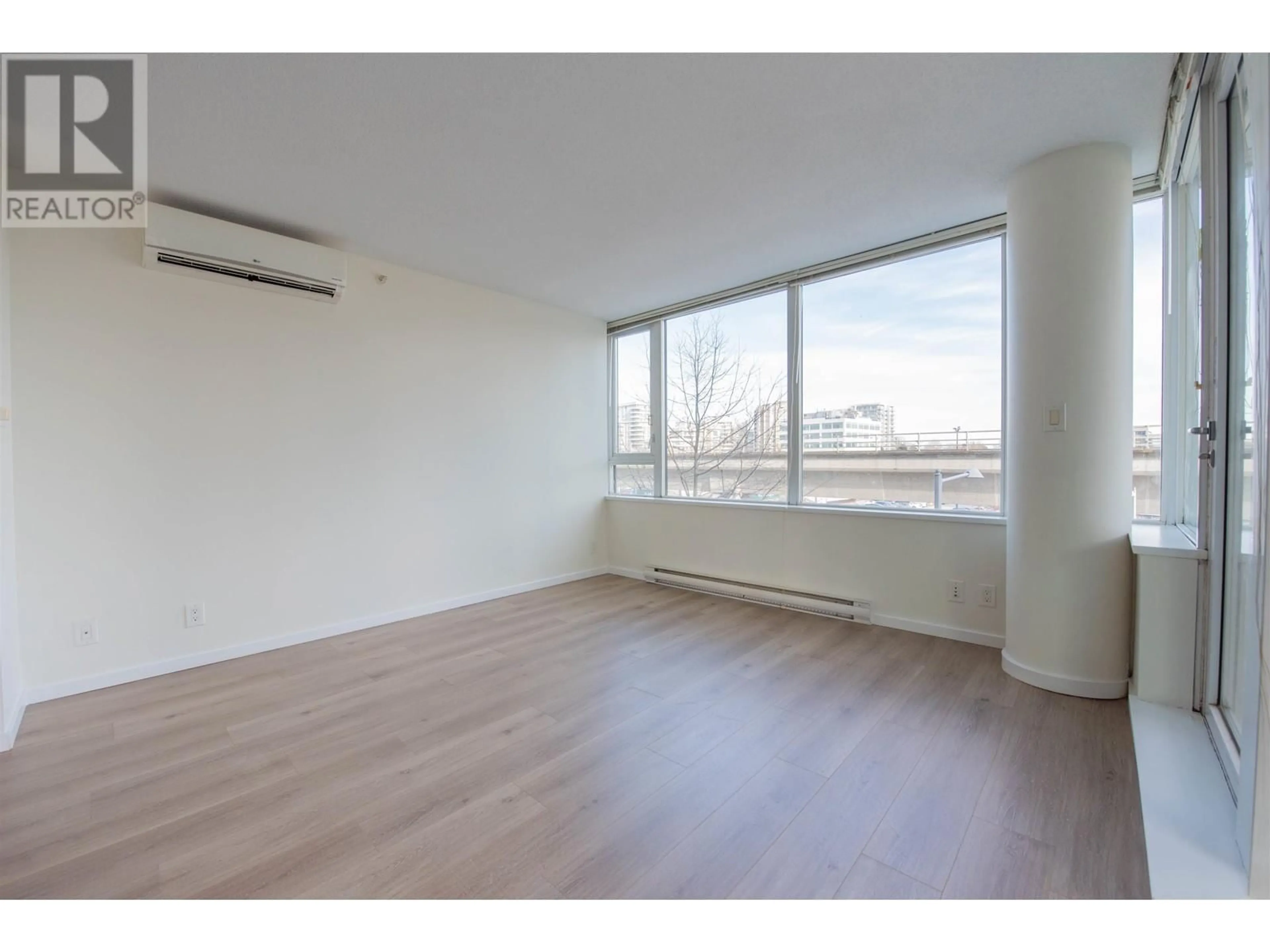 A pic of a room for 511 - 7988 ACKROYD ROAD, Richmond British Columbia V6X0K6