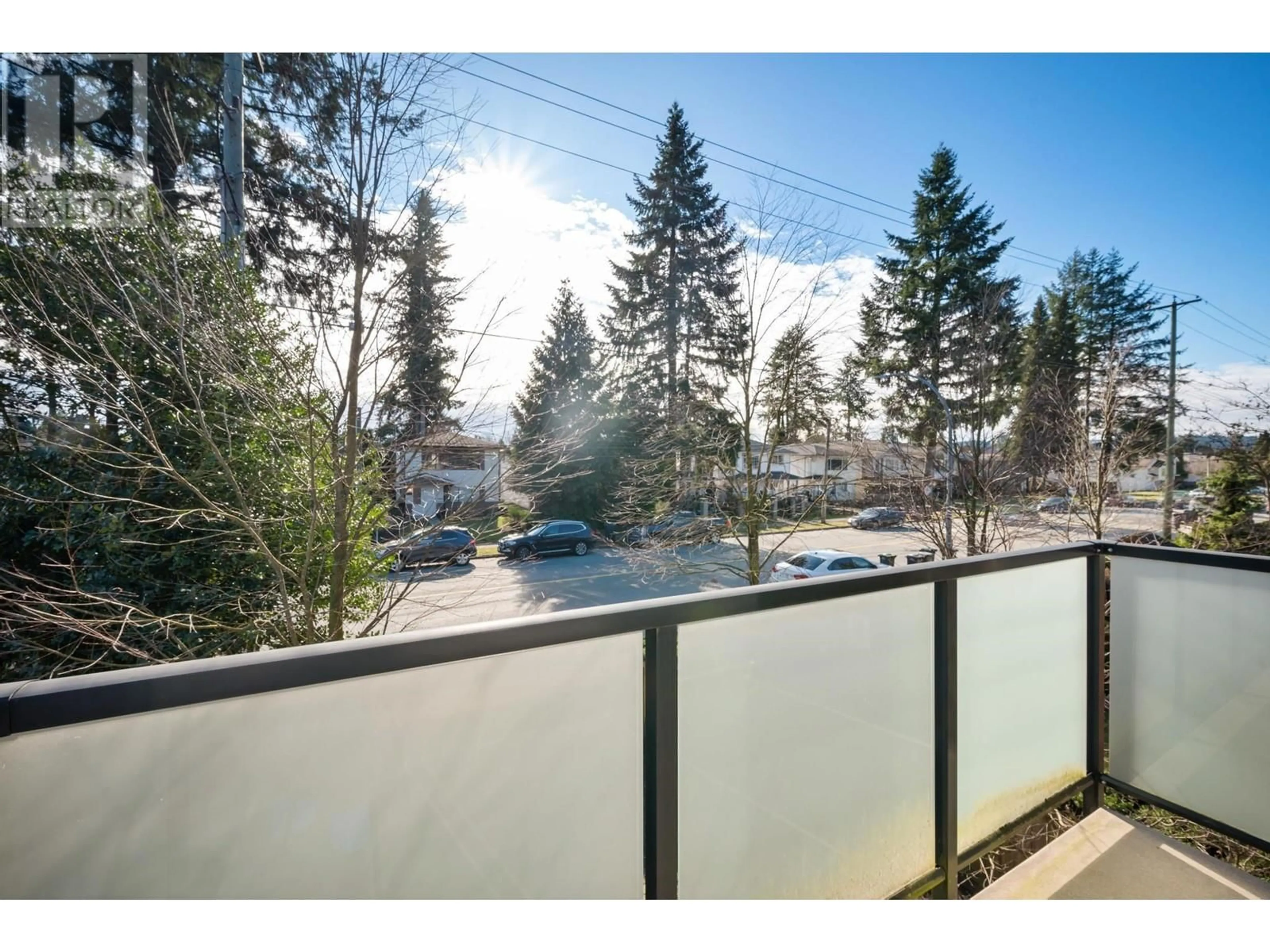Patio, water/lake/river/ocean view for 10 - 1731 PRAIRIE AVENUE, Port Coquitlam British Columbia V3B0K5