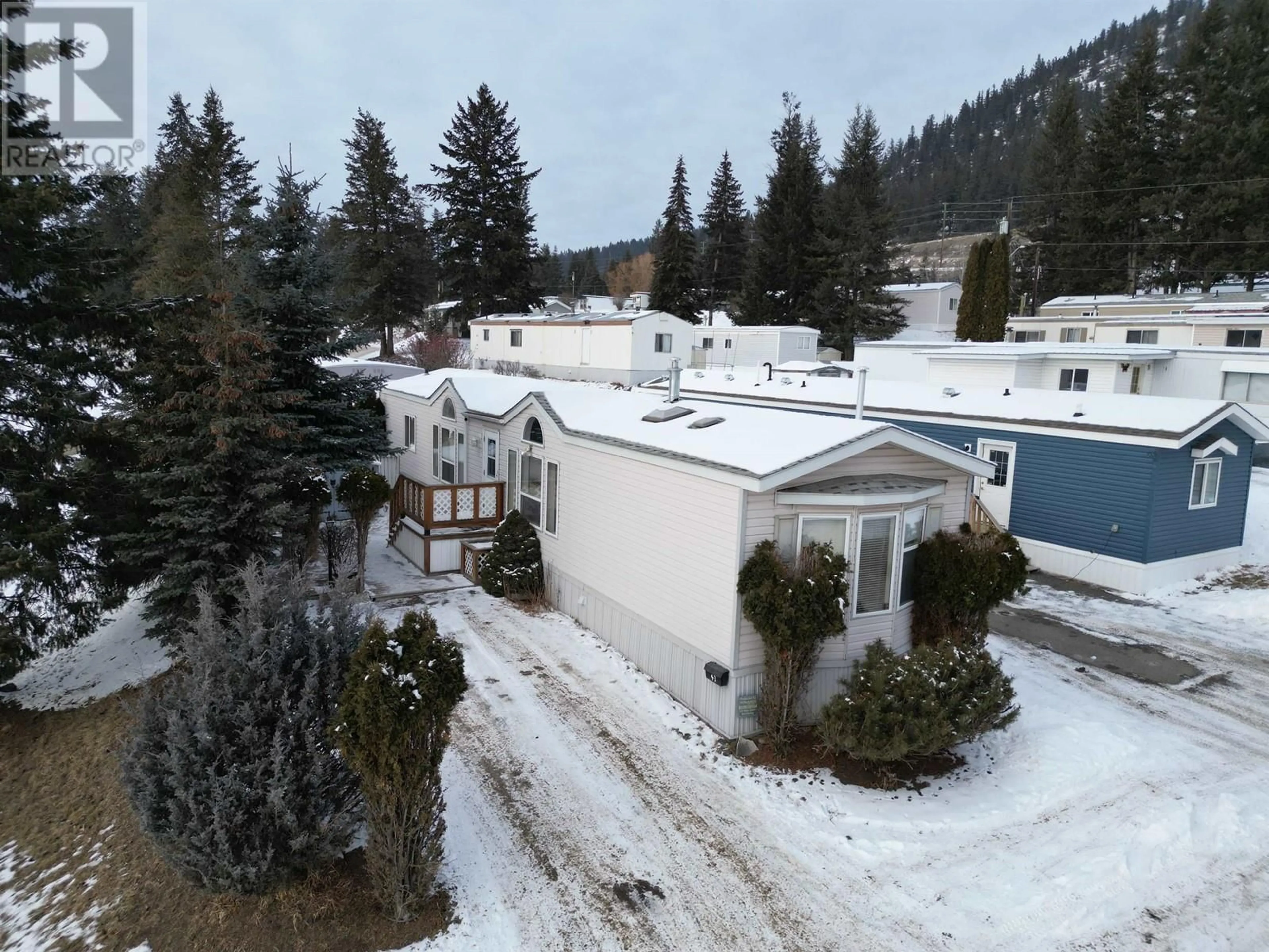 A pic from outside/outdoor area/front of a property/back of a property/a pic from drone, mountain view for 43 770 11TH AVENUE, Williams Lake British Columbia V2G3M4