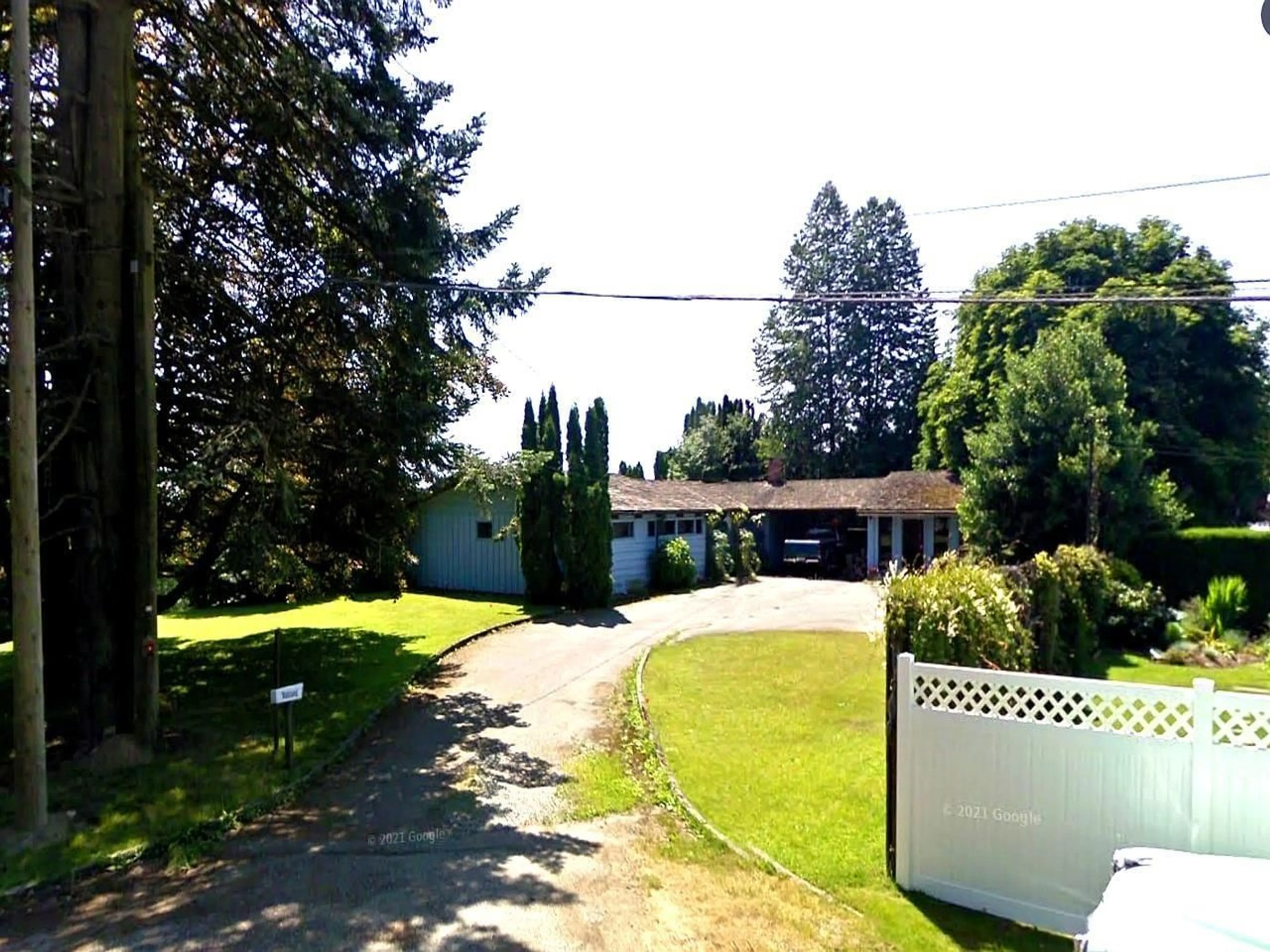 A pic from outside/outdoor area/front of a property/back of a property/a pic from drone, street for 7297 MCCLURE STREET, Mission British Columbia V2V3E6