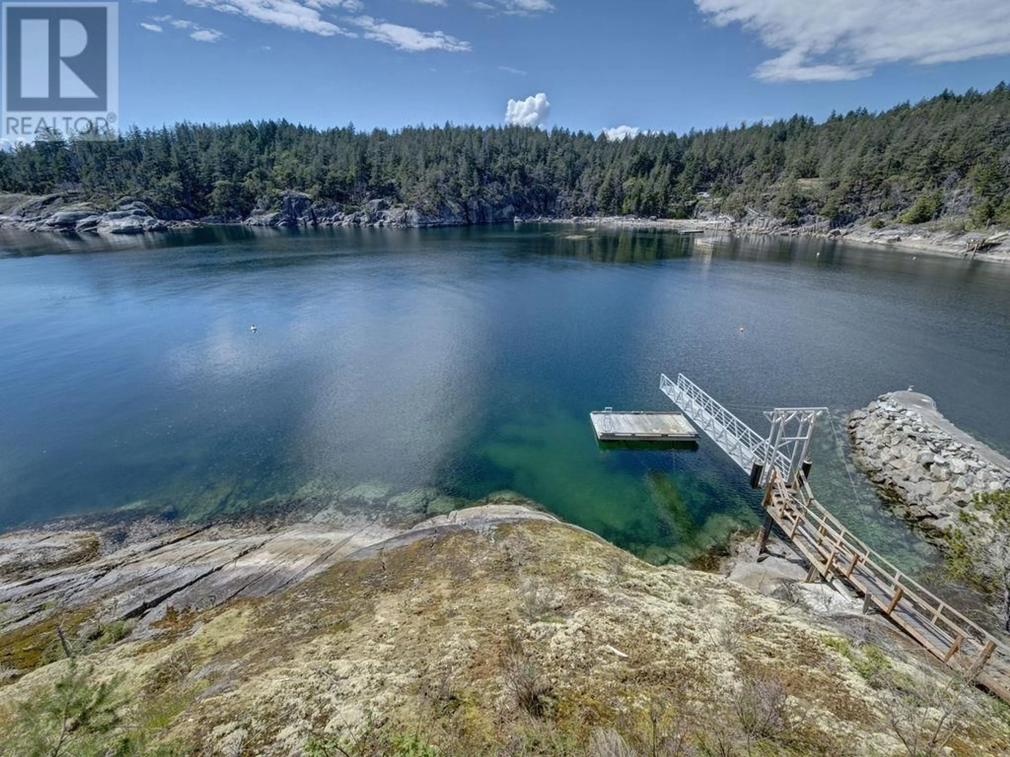 A pic from outside/outdoor area/front of a property/back of a property/a pic from drone, water/lake/river/ocean view for 5301 TAYLOR CRESCENT, Halfmoon Bay British Columbia V0N1Y2