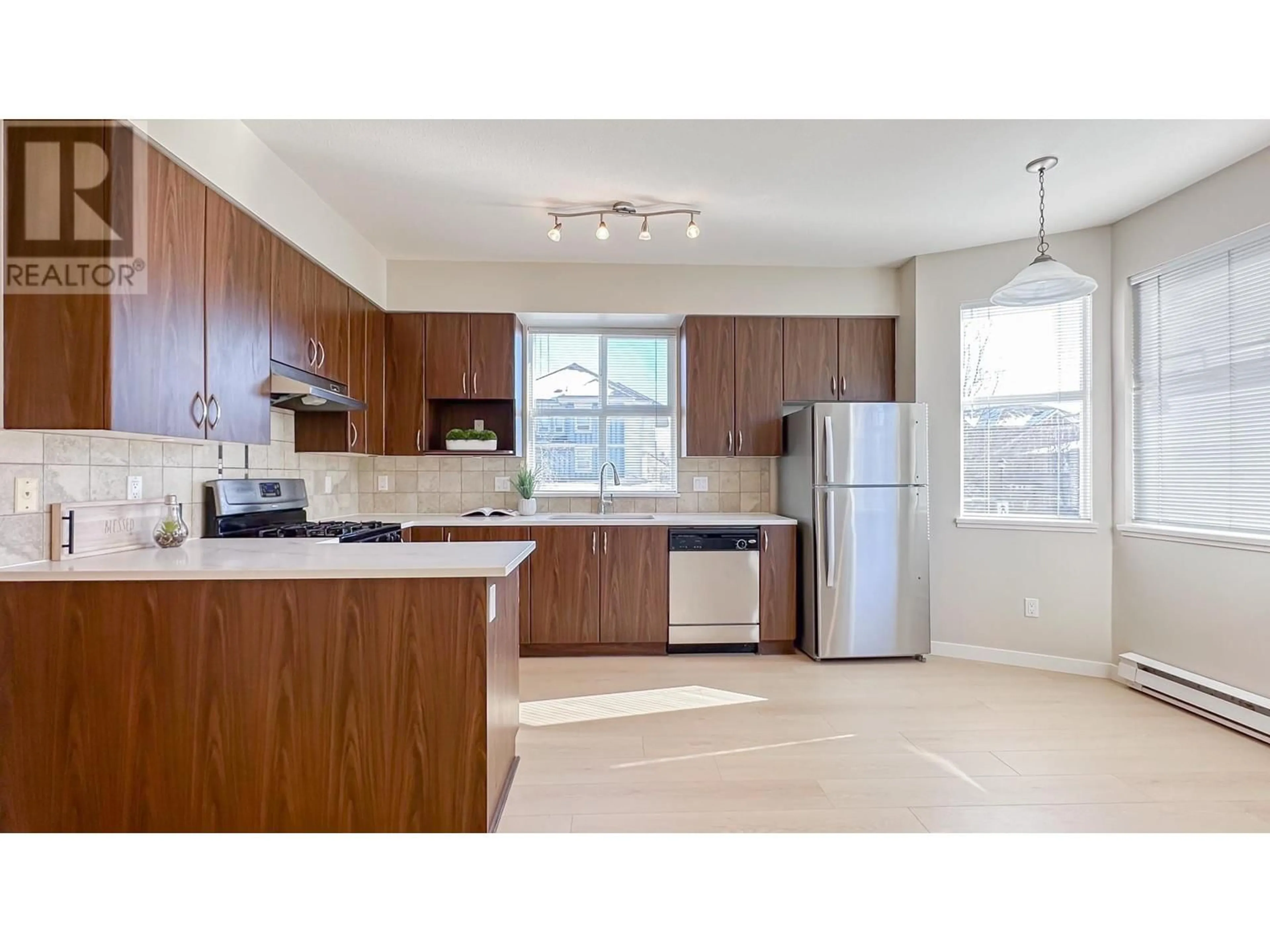 Open concept kitchen, unknown for 38 6099 ALDER STREET, Richmond British Columbia V6Y0A8