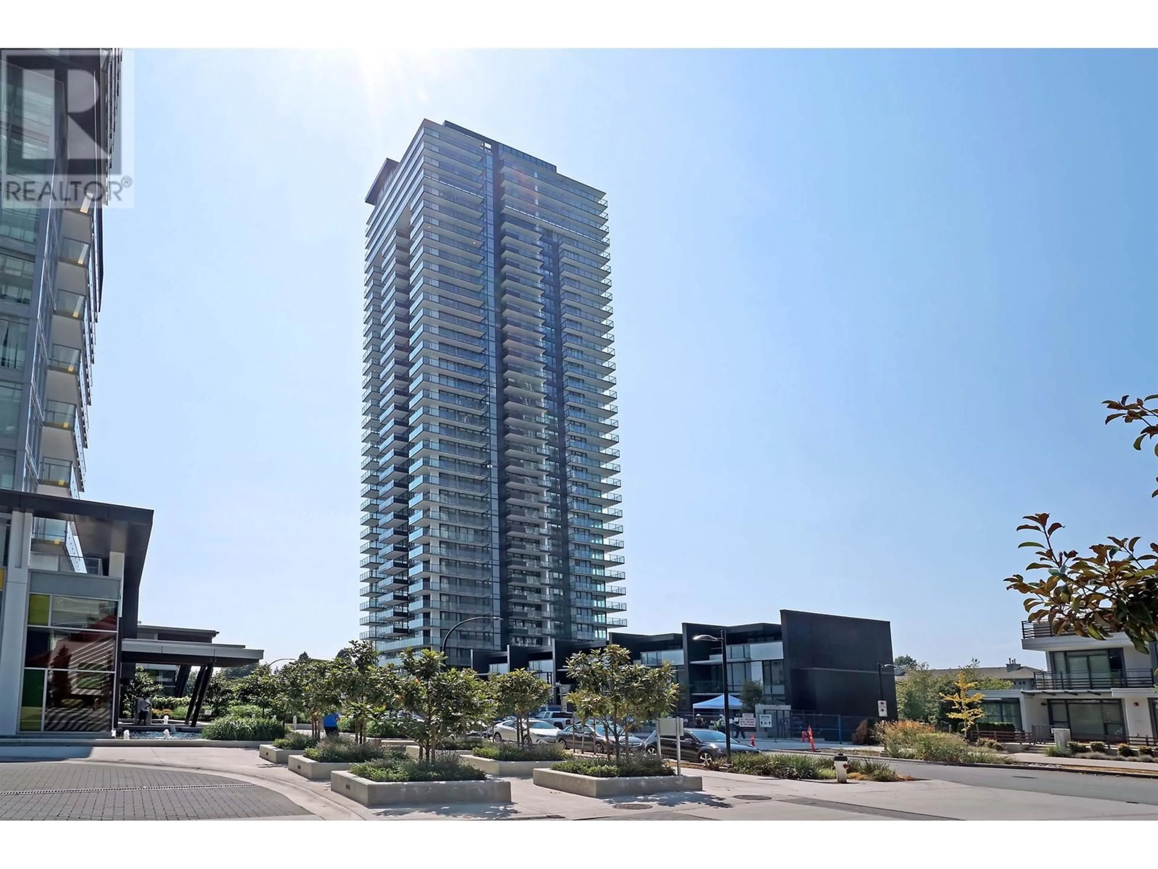 Indoor foyer for 1409 - 6699 DUNBLANE AVENUE, Burnaby British Columbia V5H0J8