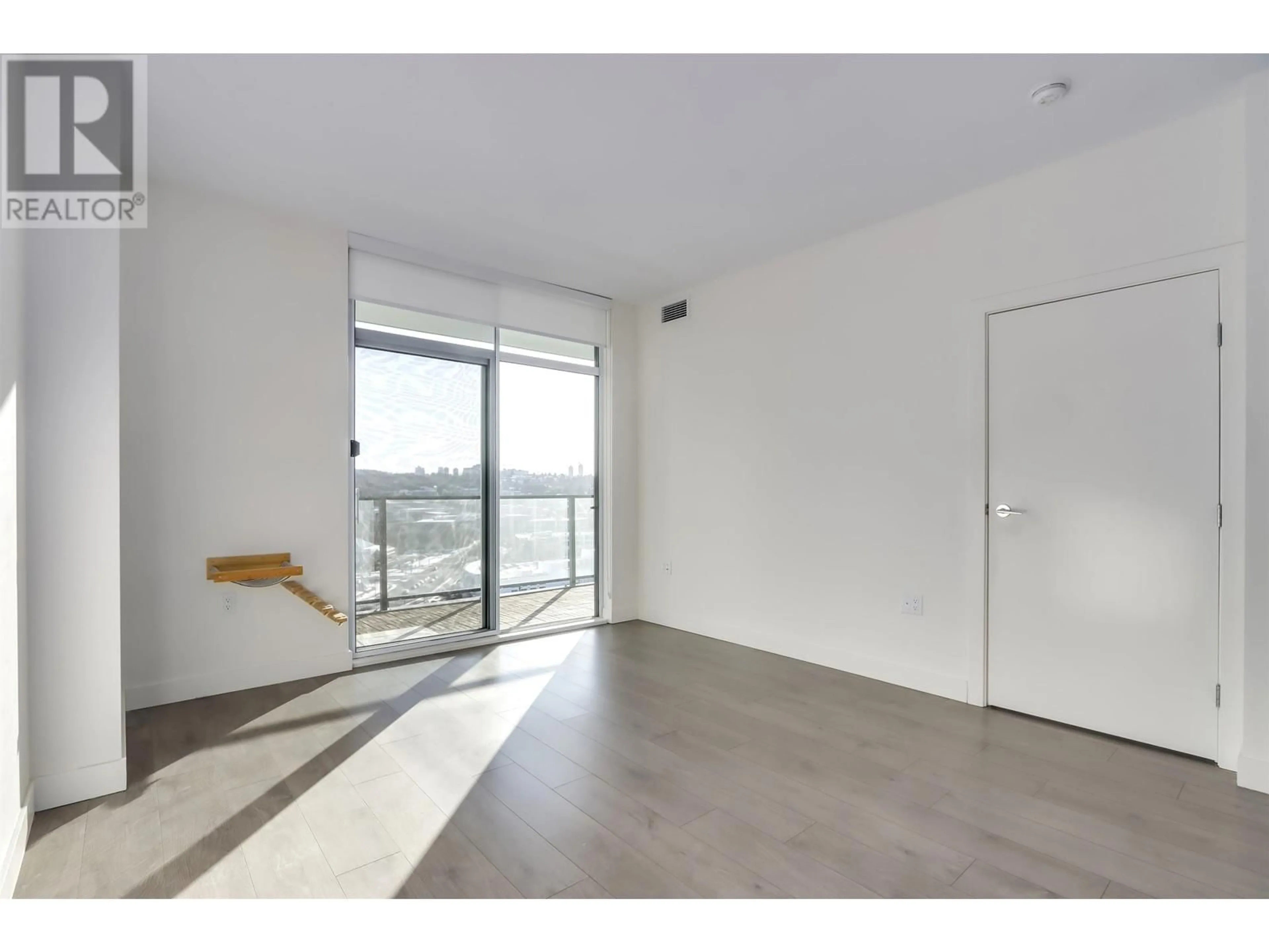 A pic of a room for 1004 4465 JUNEAU STREET, Burnaby British Columbia V5C0L8