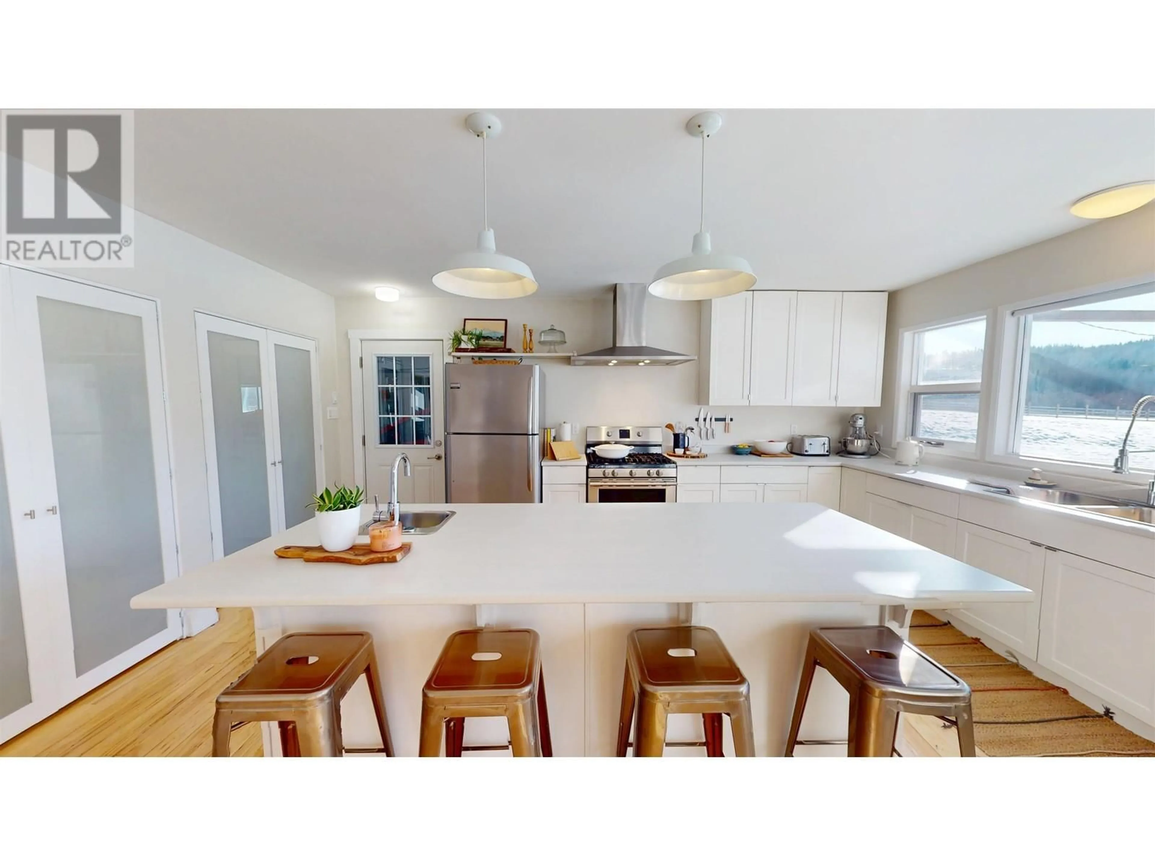 Open concept kitchen, unknown for 4605 CHESTNUT ROAD, Houston British Columbia V0J1Z2