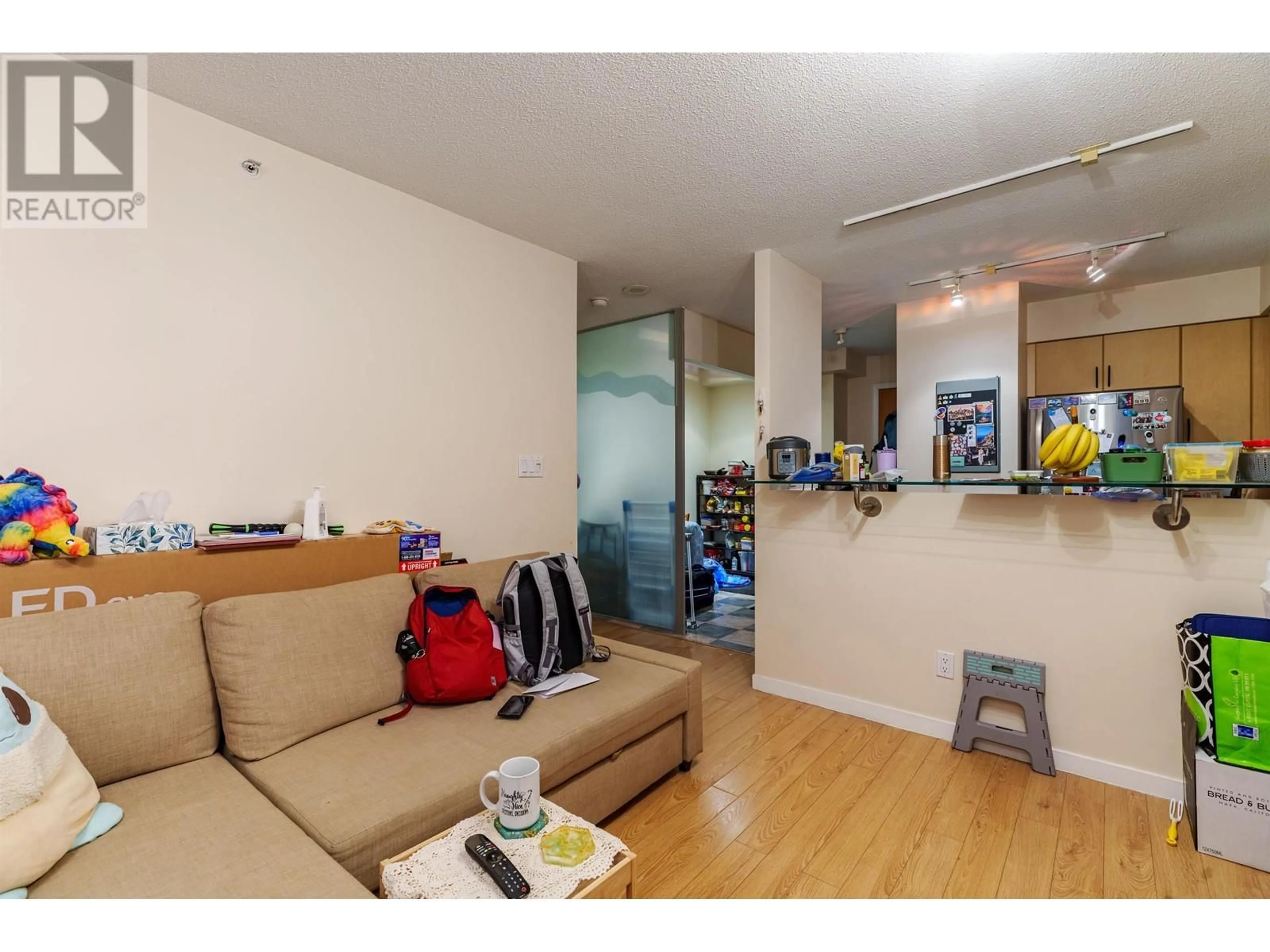 A pic of a room for 1610 63 KEEFER PLACE, Vancouver British Columbia V6B6N6