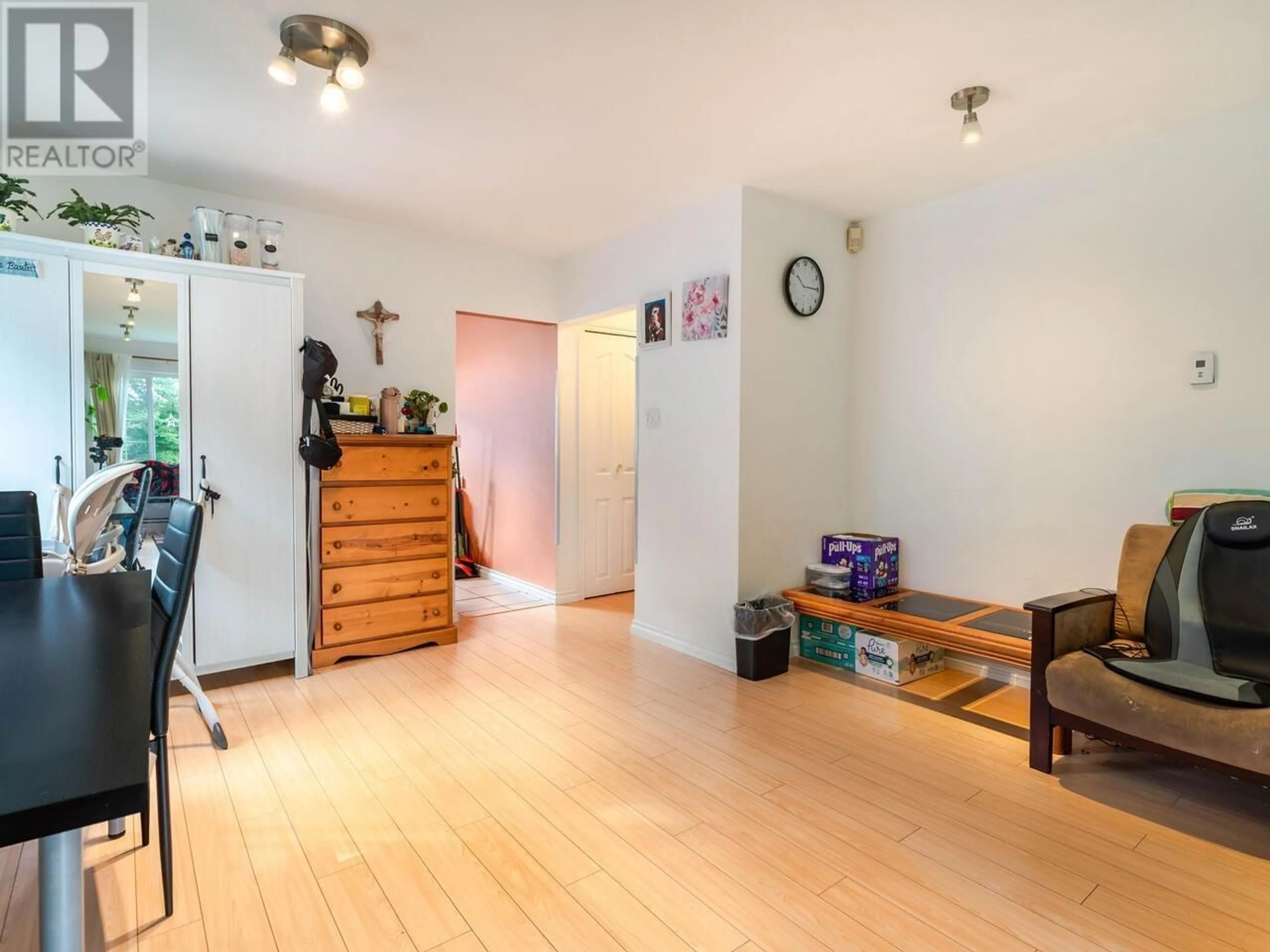 Unknown for 2216 41ST AVENUE, Vancouver British Columbia V5P1L6