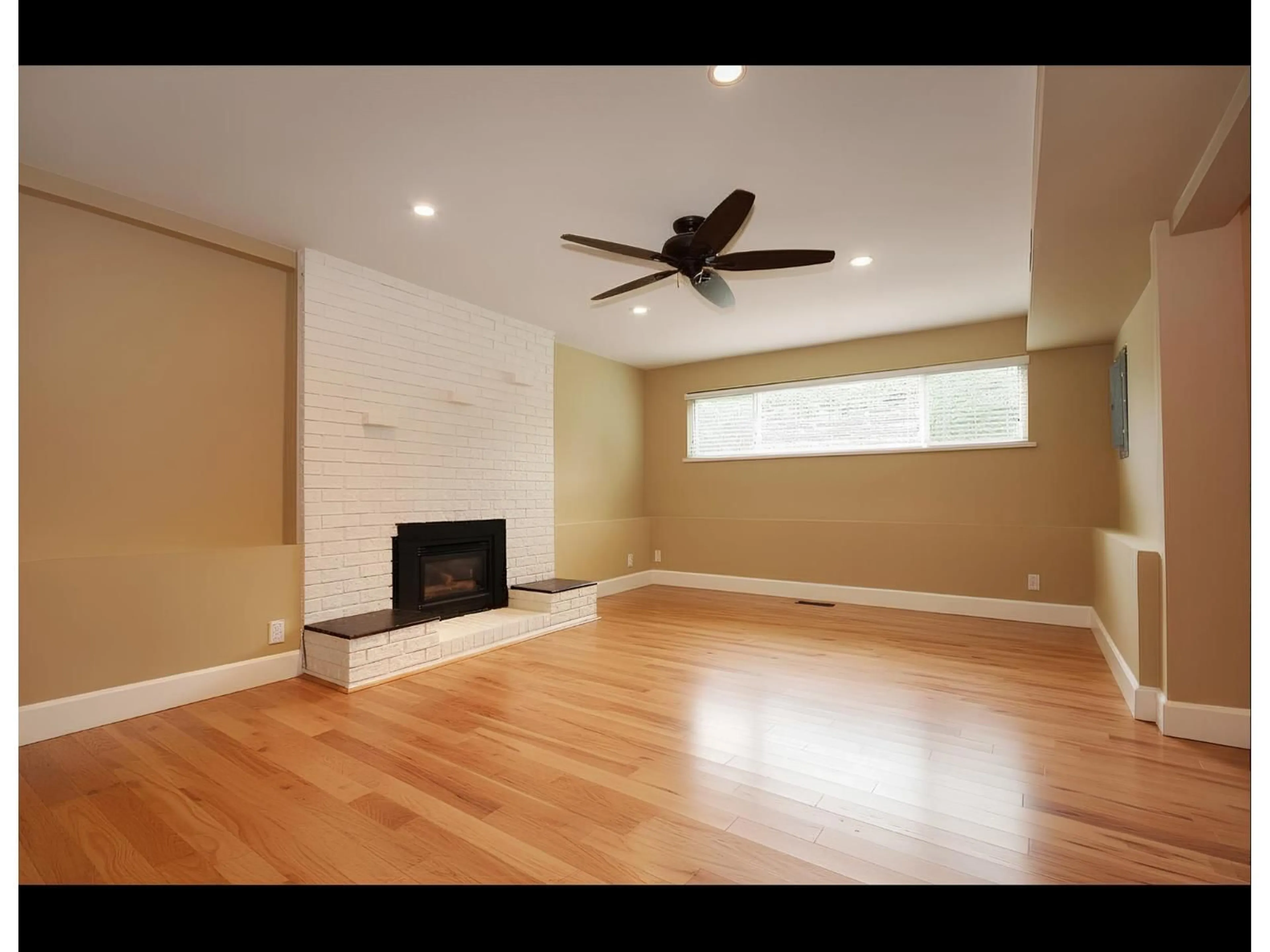 A pic of a room for 20100 50 AVENUE, Langley British Columbia V3A3S7
