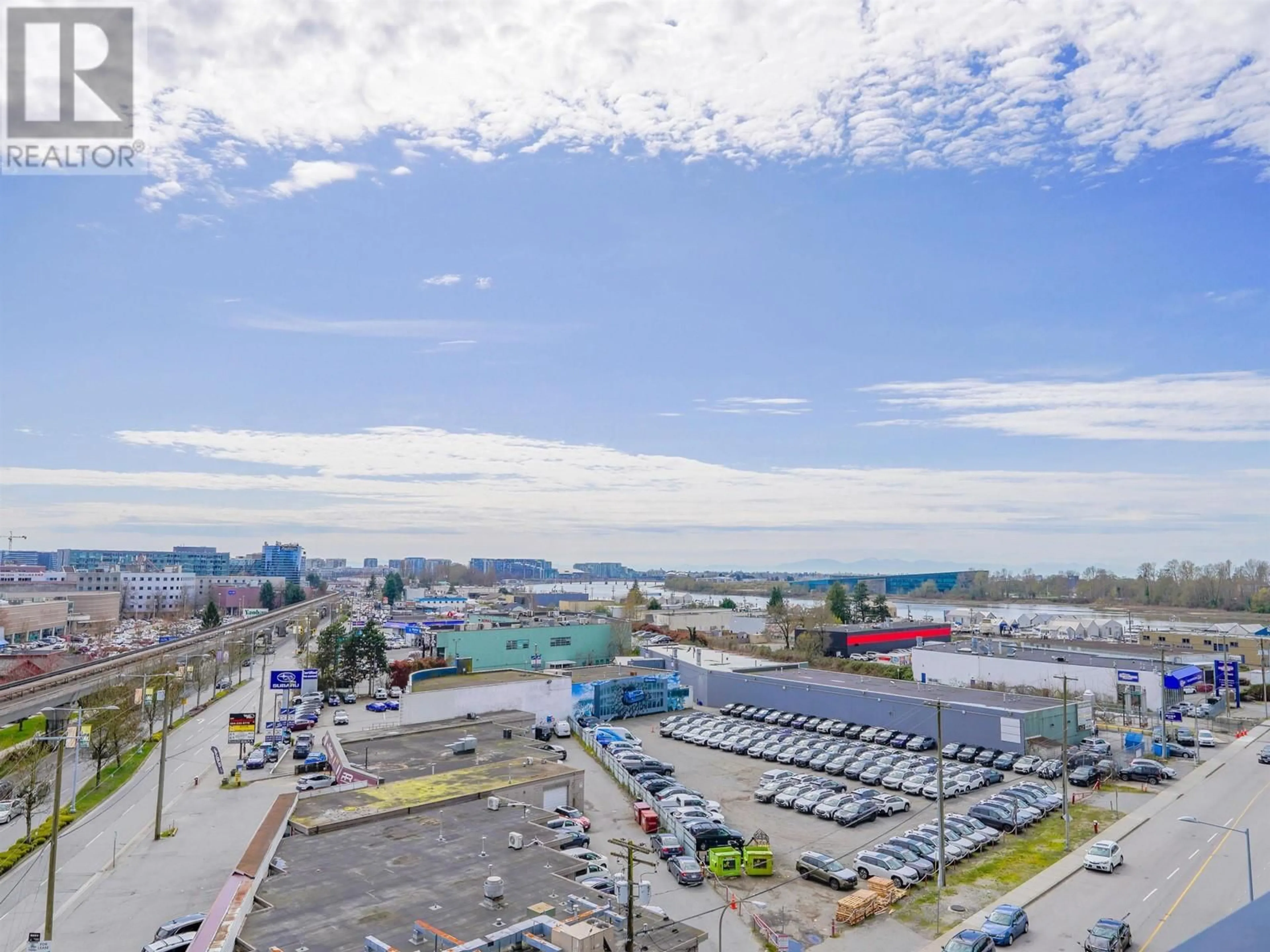 A pic from outside/outdoor area/front of a property/back of a property/a pic from drone, mountain view for 903 - 8199 CAPSTAN WAY, Richmond British Columbia V6X0V1