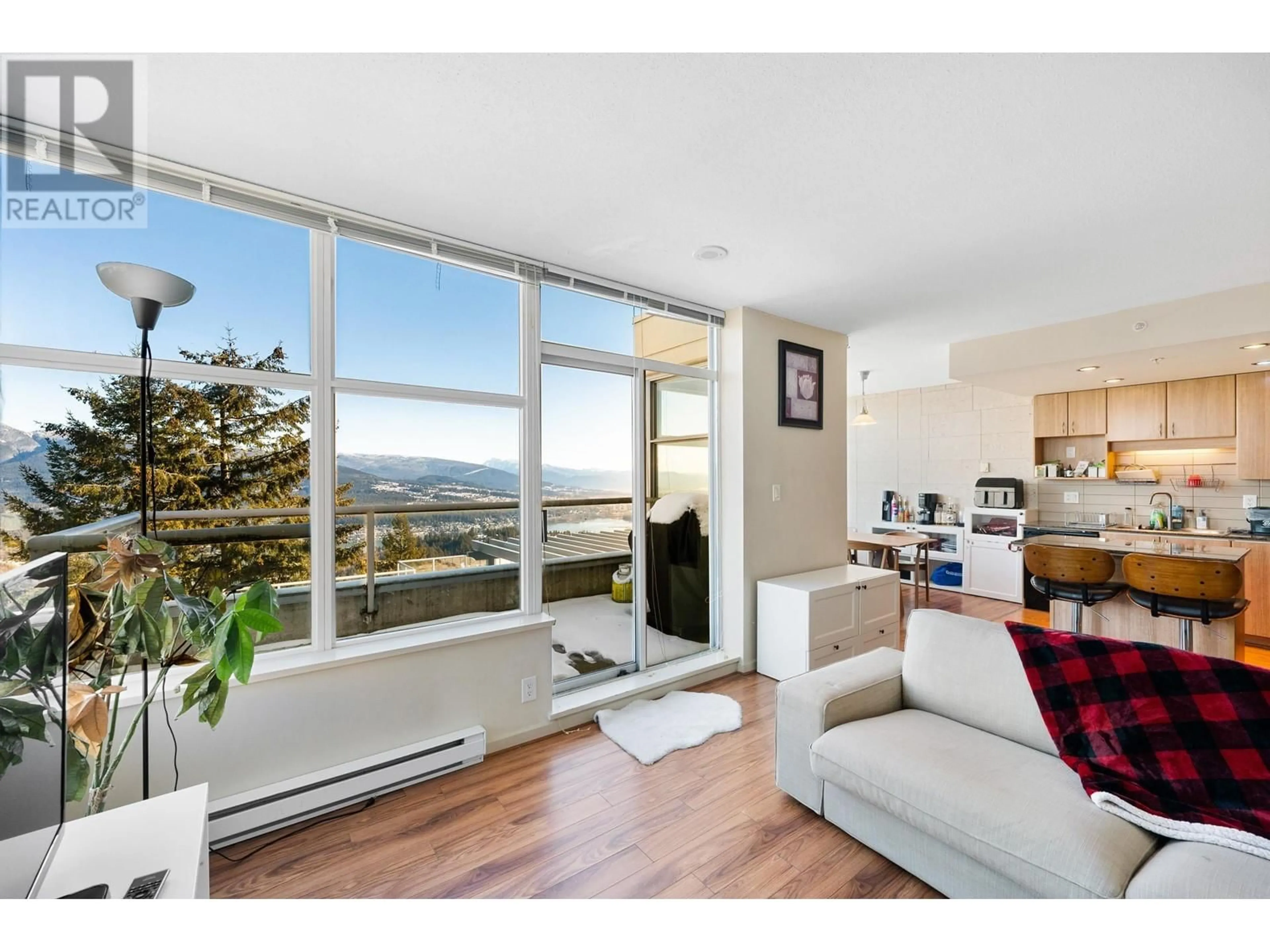 Unknown for 903 - 9262 UNIVERSITY CRESCENT, Burnaby British Columbia V5A0A4
