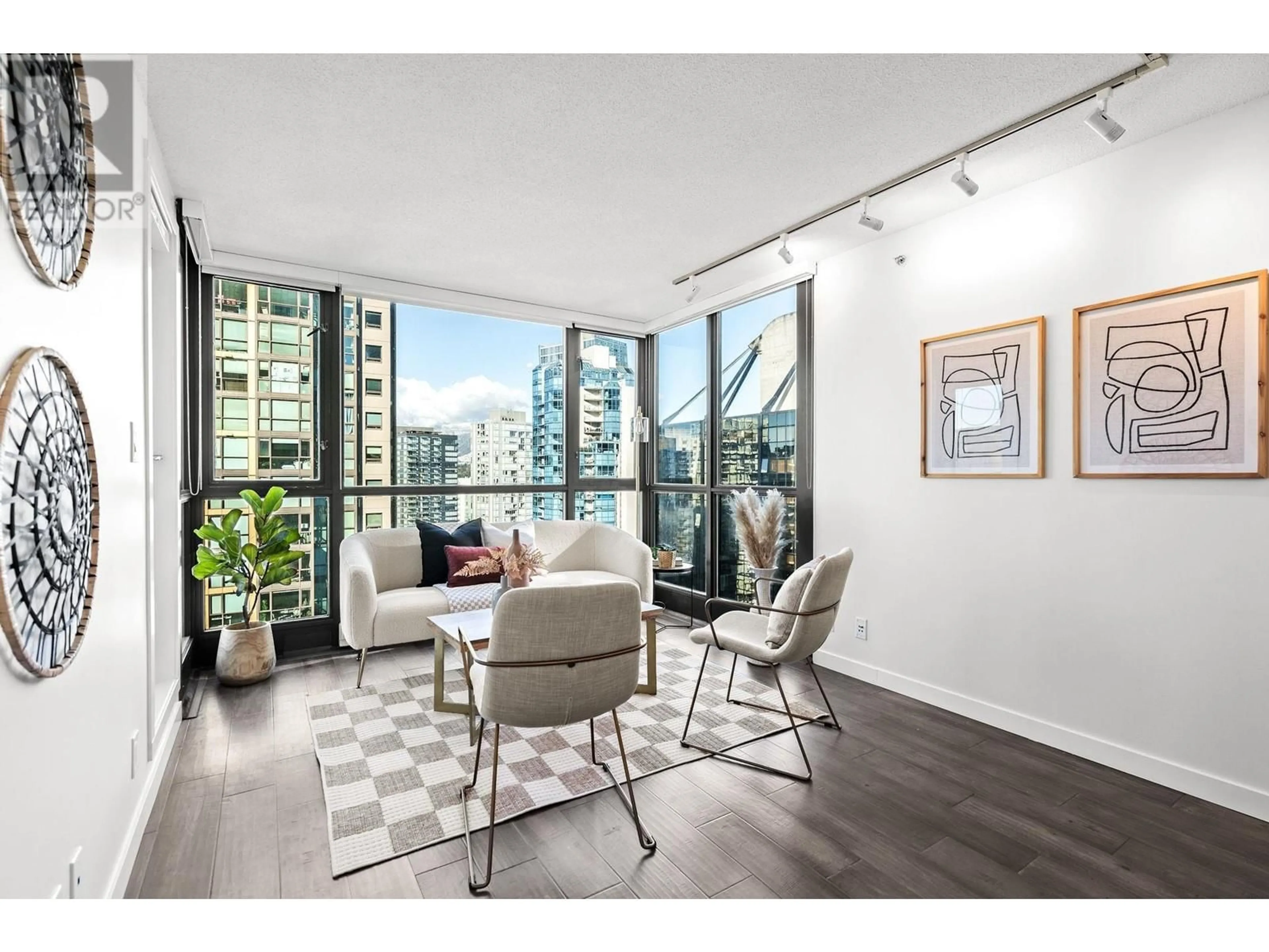 Living room with furniture, wood/laminate floor for 1706 1331 ALBERNI STREET, Vancouver British Columbia V6E4S1