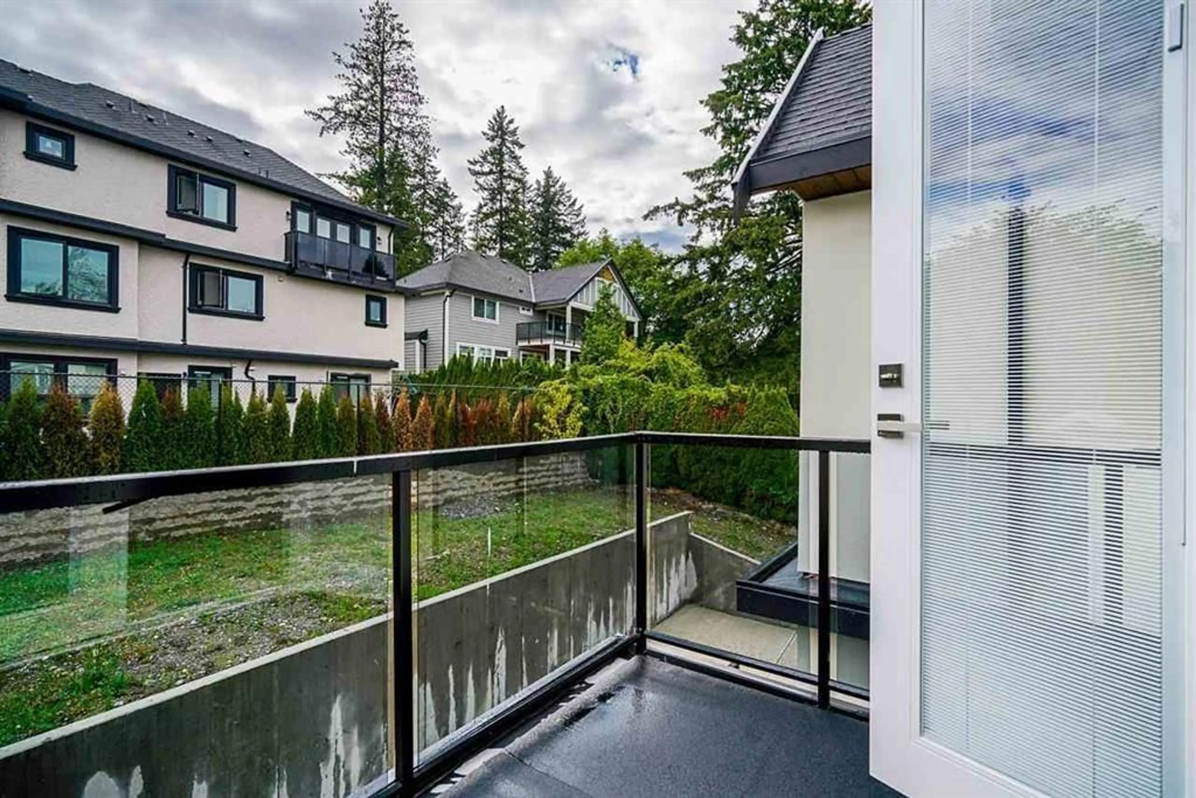 Patio, water/lake/river/ocean view for 14678 ST. ANDREWS DRIVE, Surrey British Columbia V3R5V4